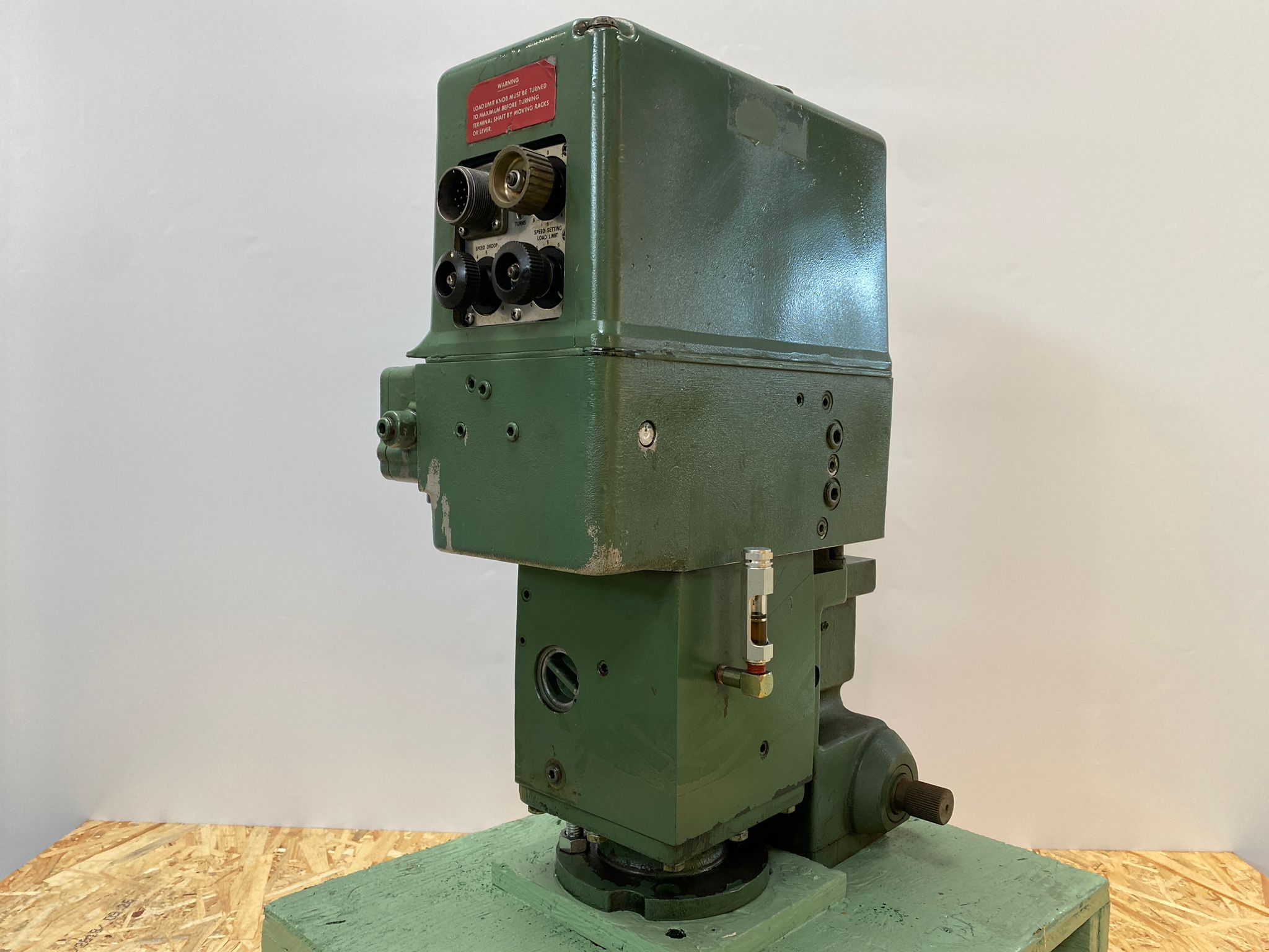 Woodward Type PGA Governor P/N 8575- 956