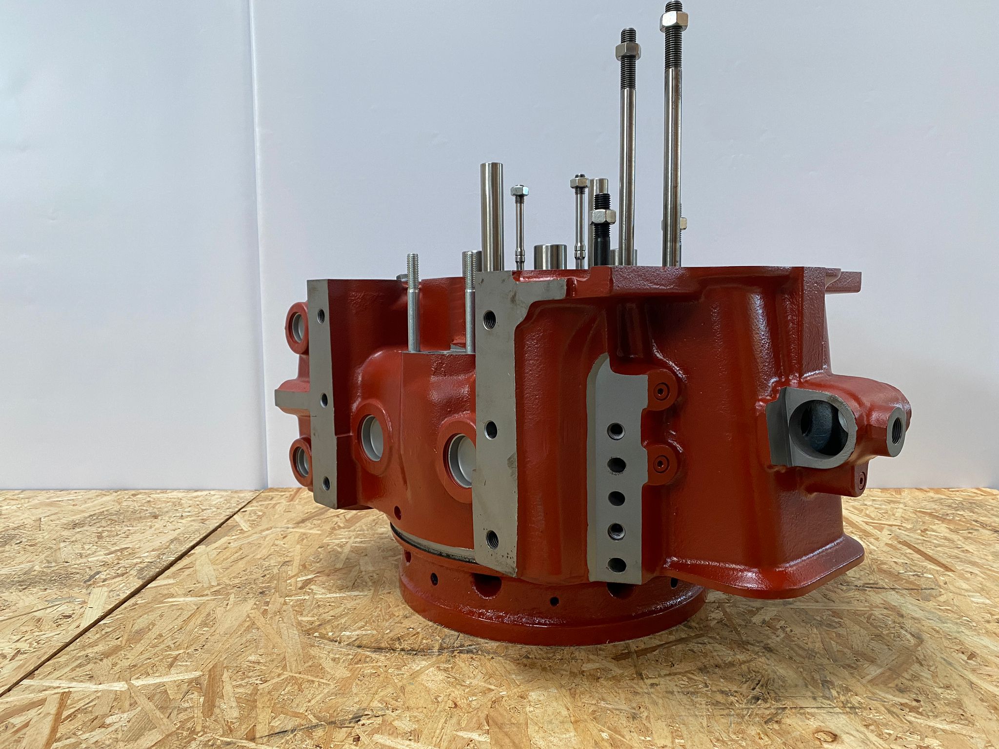 Cylinder Head Mak M25 (RECONDITIONATED)