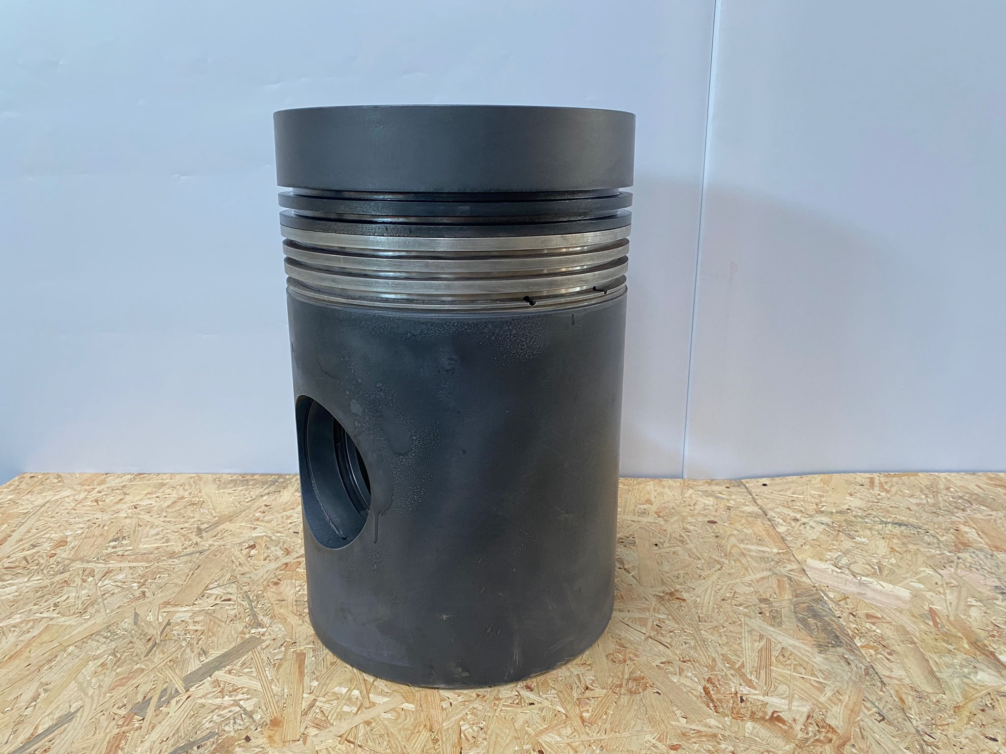 Piston Deutz 640 APR version (RECONDITIONATED)