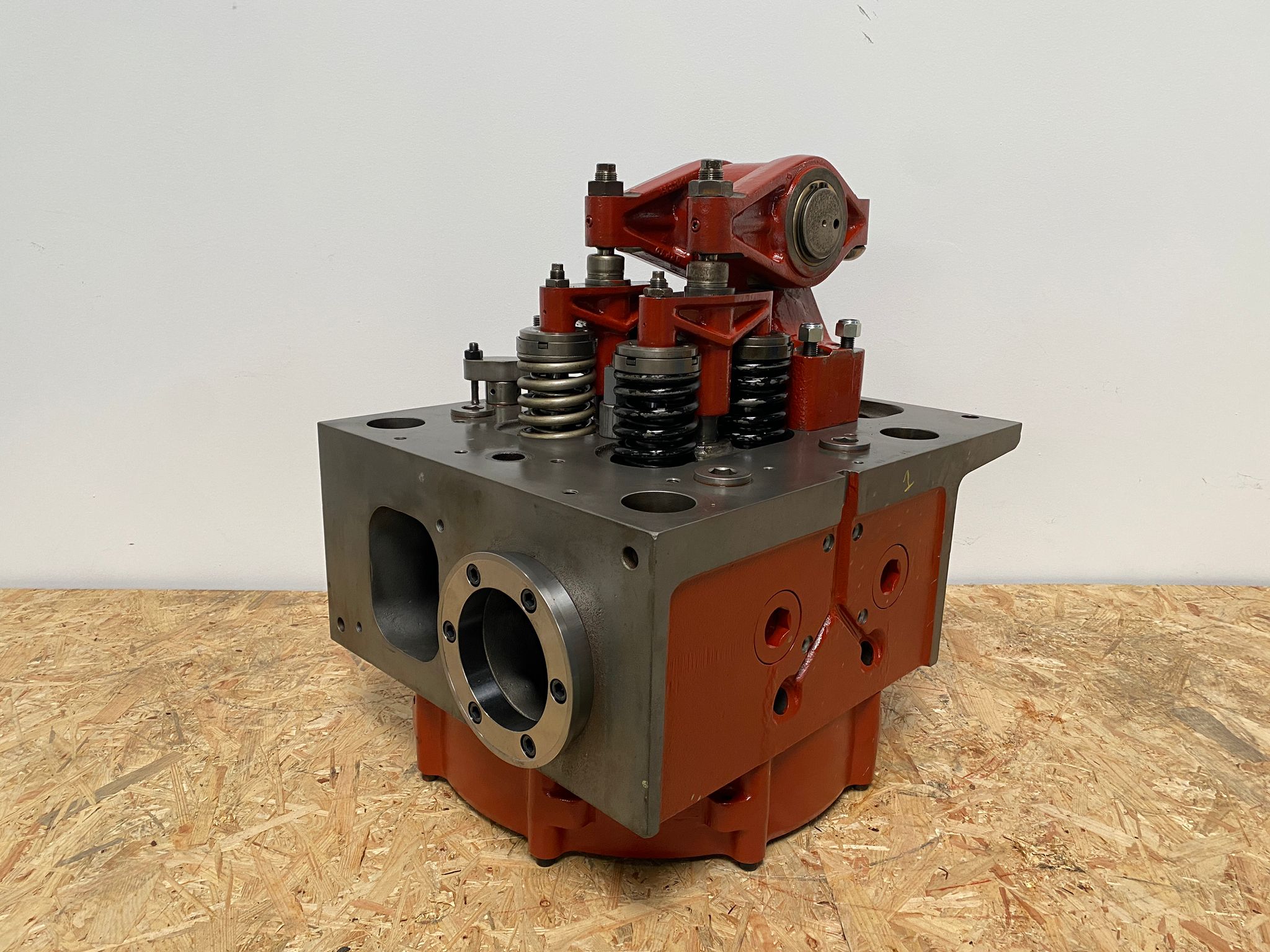 Cylinder Head Wärtsila VASA 32  -  Complete (RECONDITIONATED)
