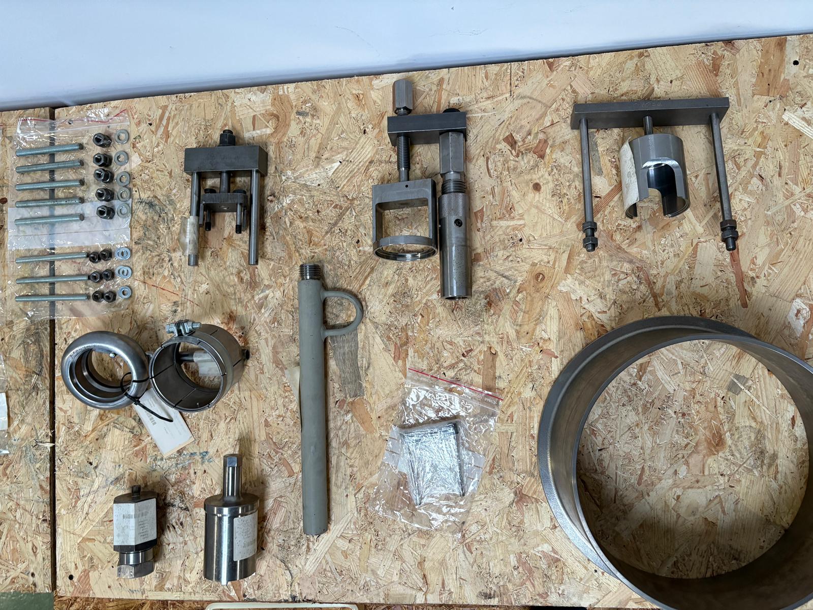 Special Tool Set for Rolls-Royce Bergen 3240 Disassembly