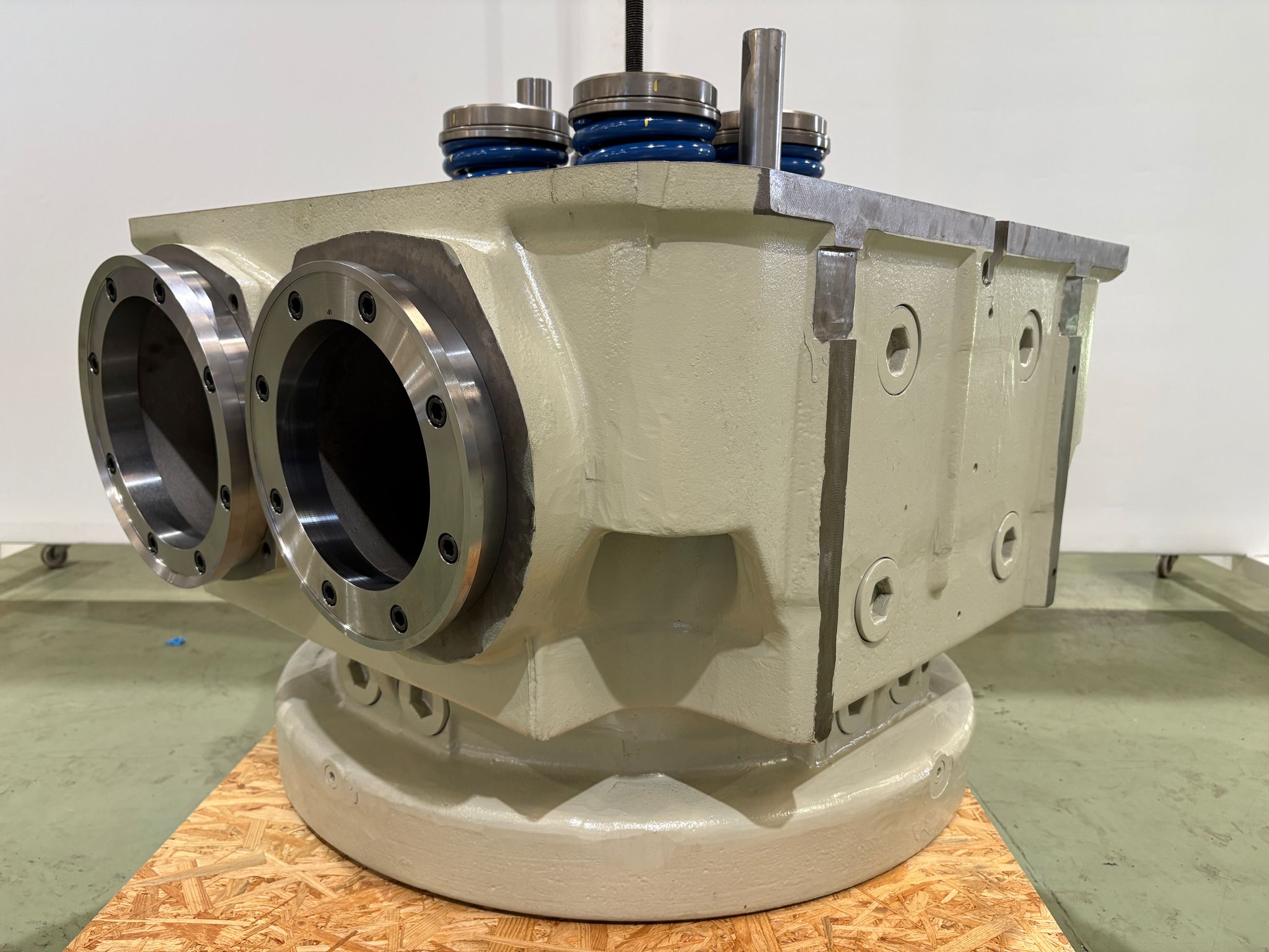 Cylinder Head Wärtsila 46 - Complete (RECONDITIONATED)