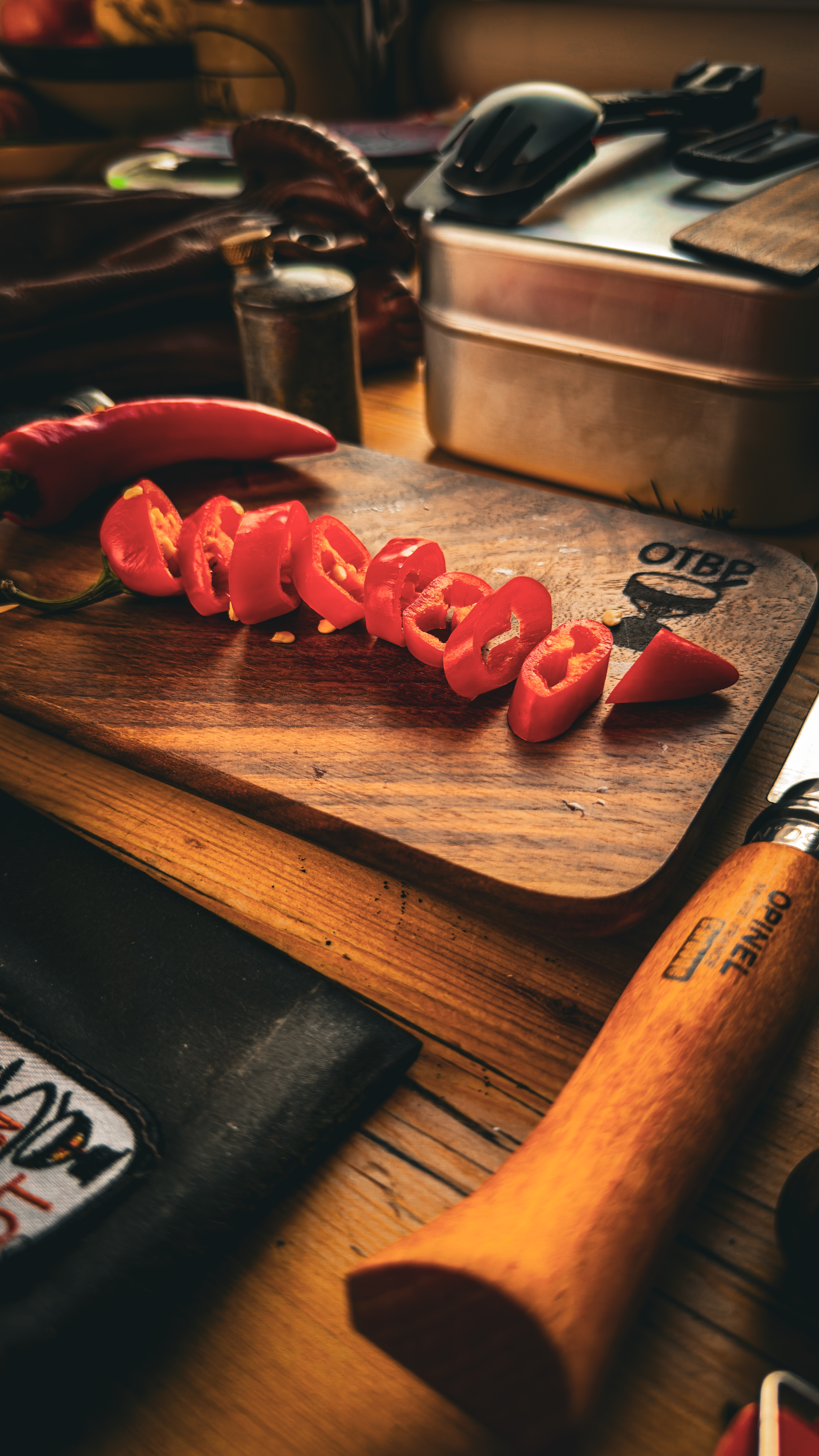 Walnut Mess Tin Chopping Board 