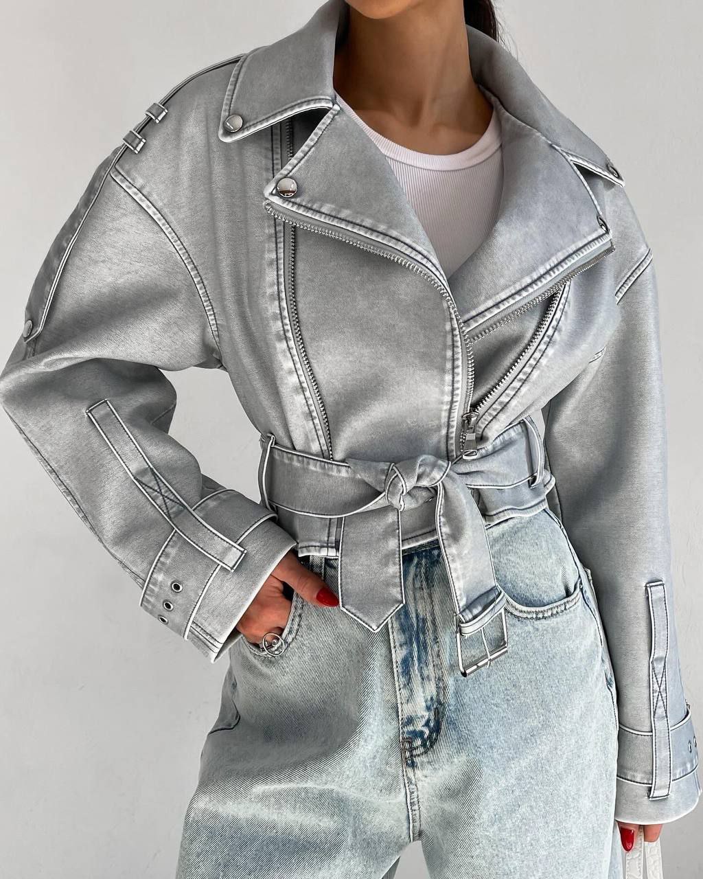 Sidabrinė eko odos striukė