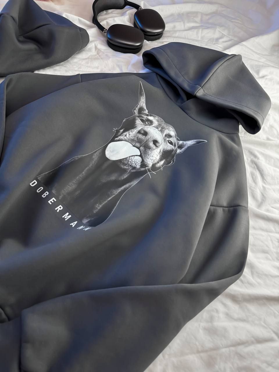 Džemperis "Dobermanas"