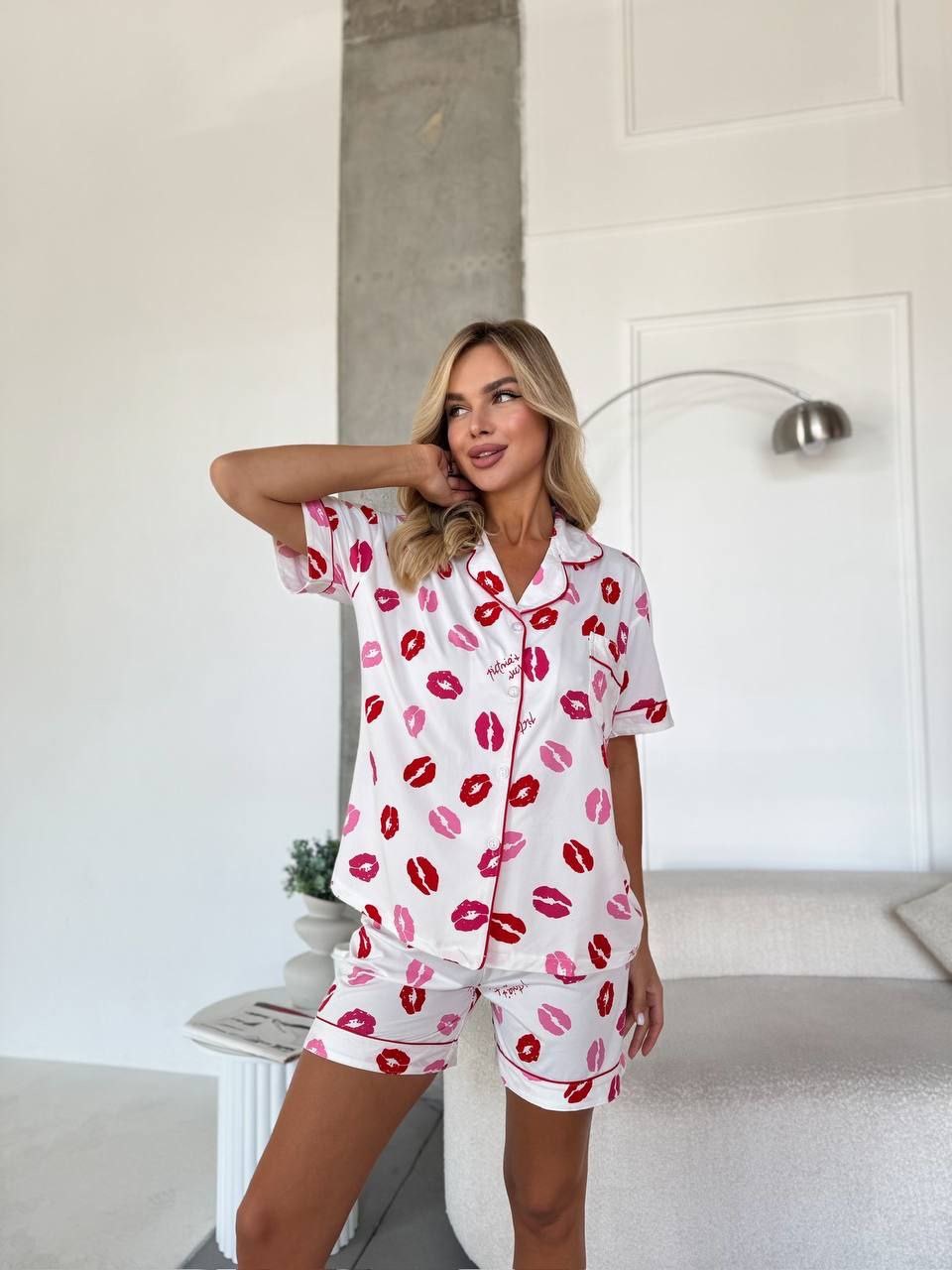 Trijų dalių pižamos komplektas