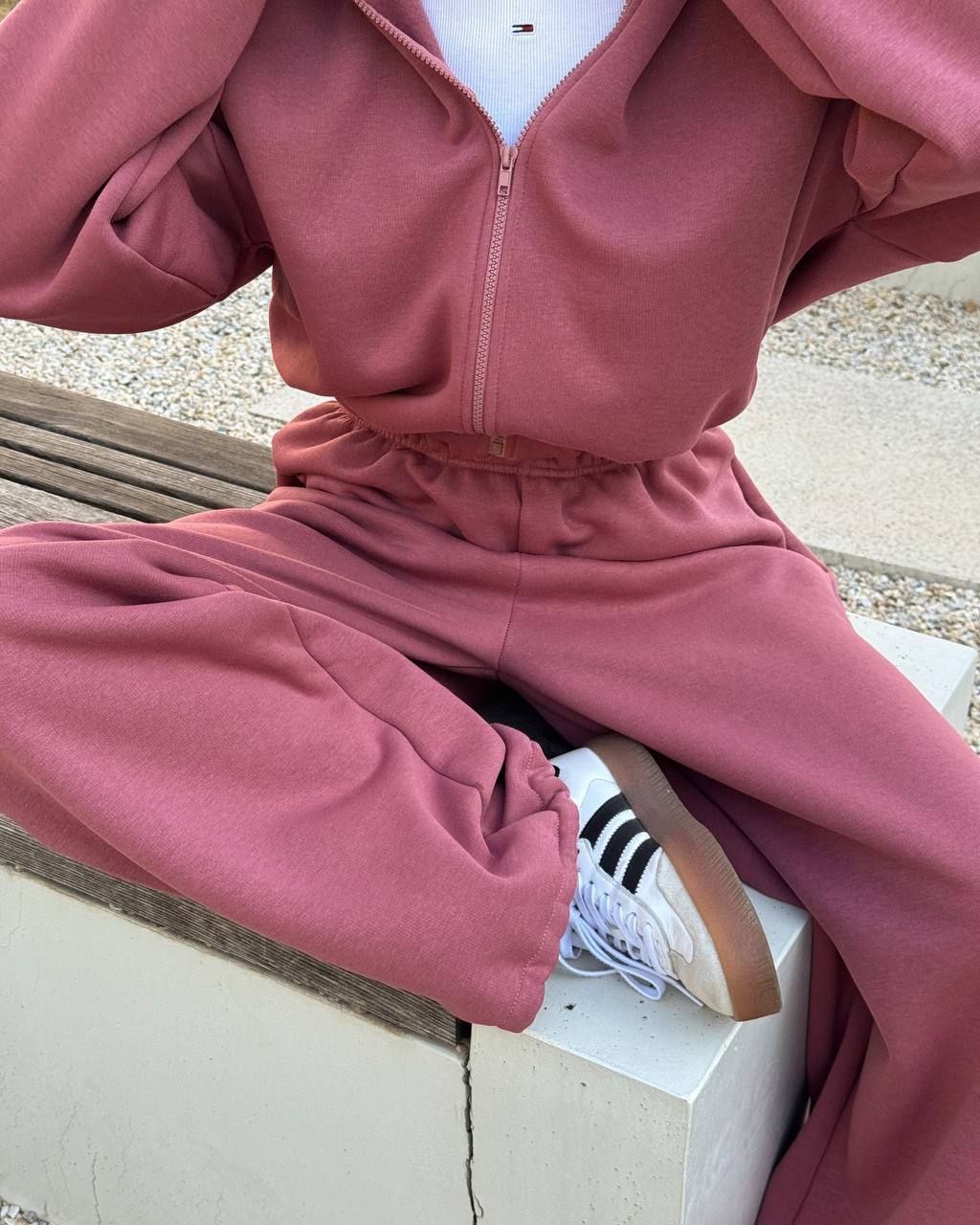 Laisvalaikio kostiumas “Kelly”