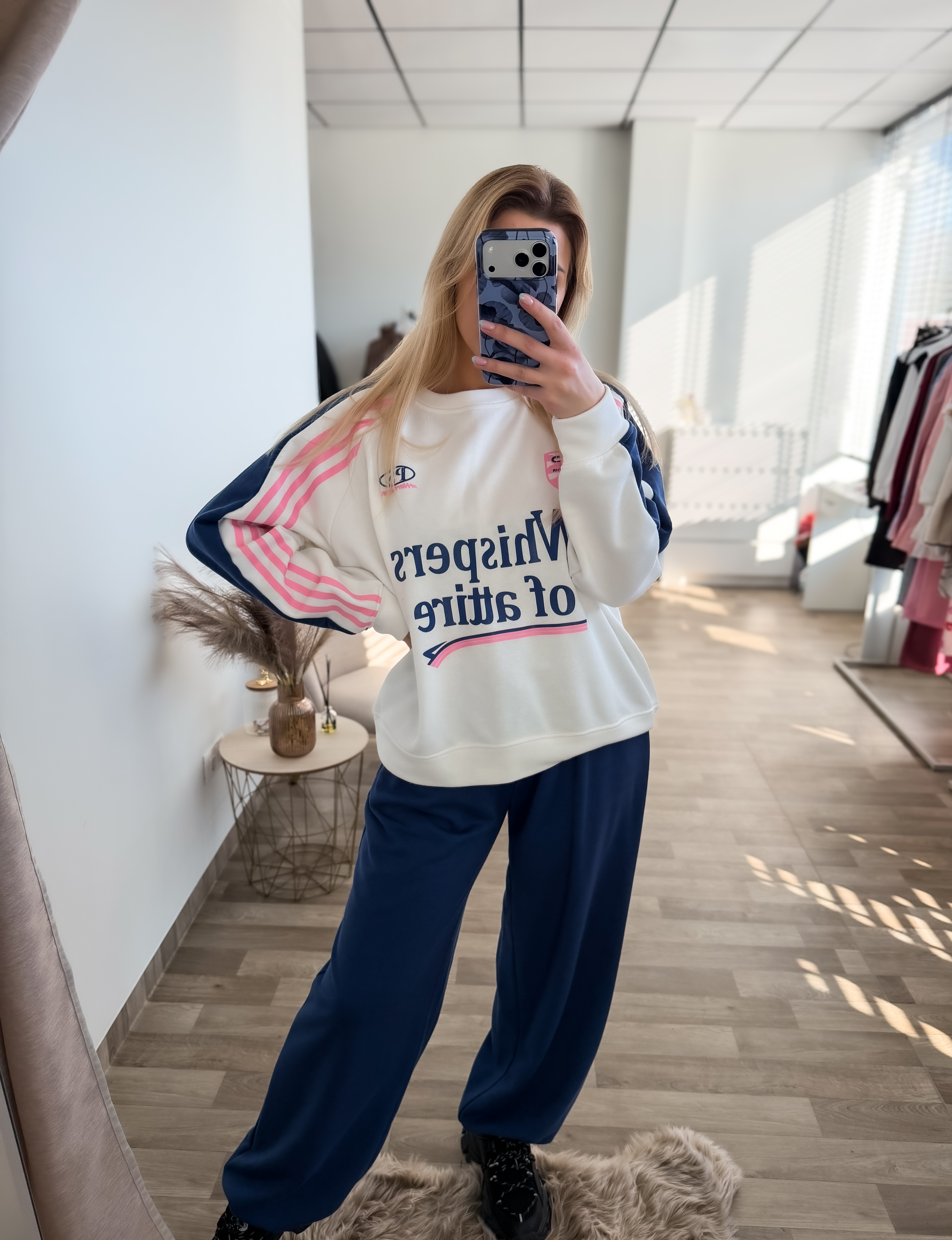 Laisvalaikio kostiumėlis “Whispers”