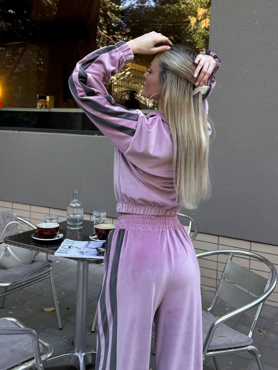 Laisvalaikio kostiumėlis “Lover”