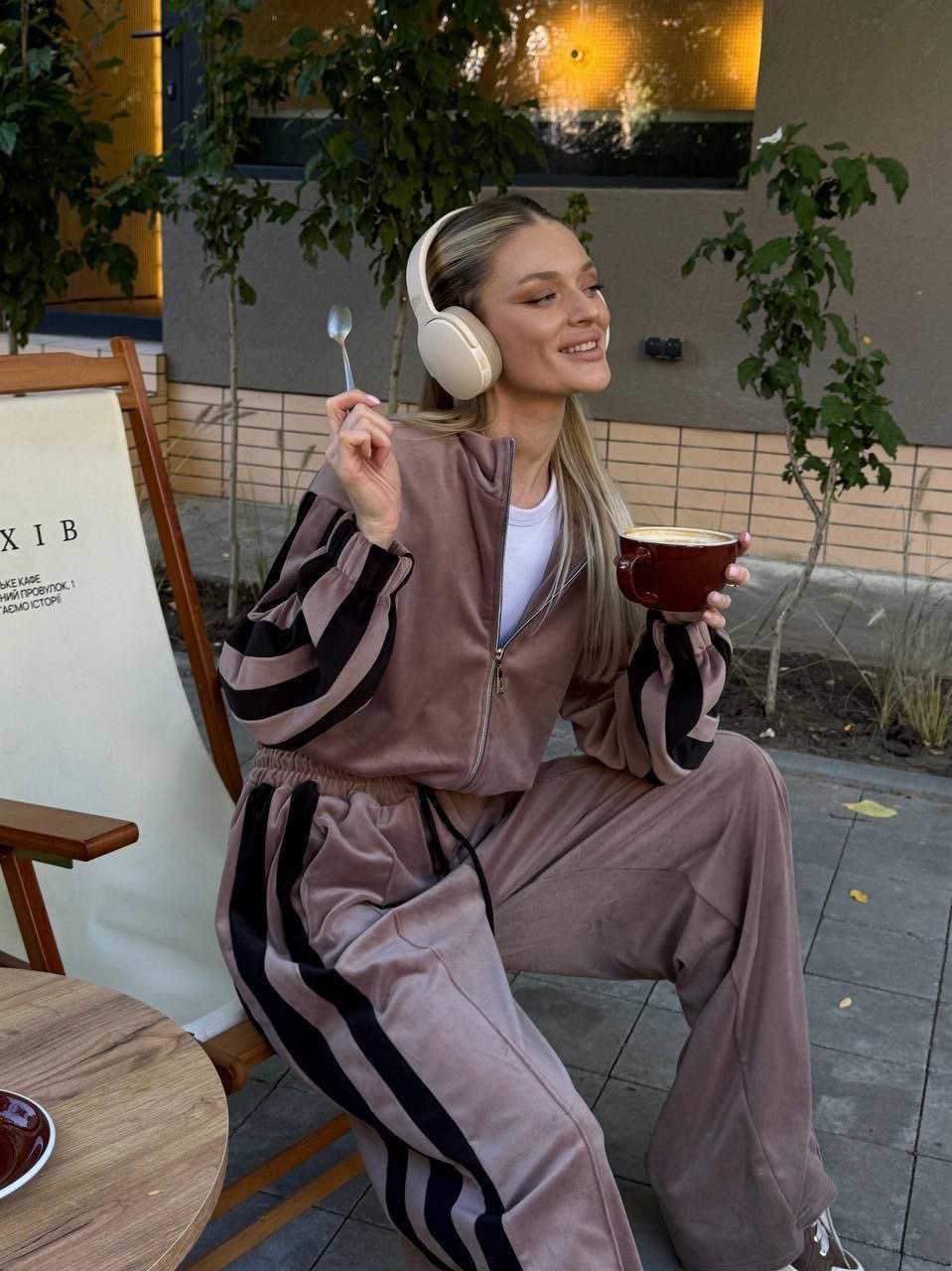 Laisvalaikio kostiumėlis “Lover”