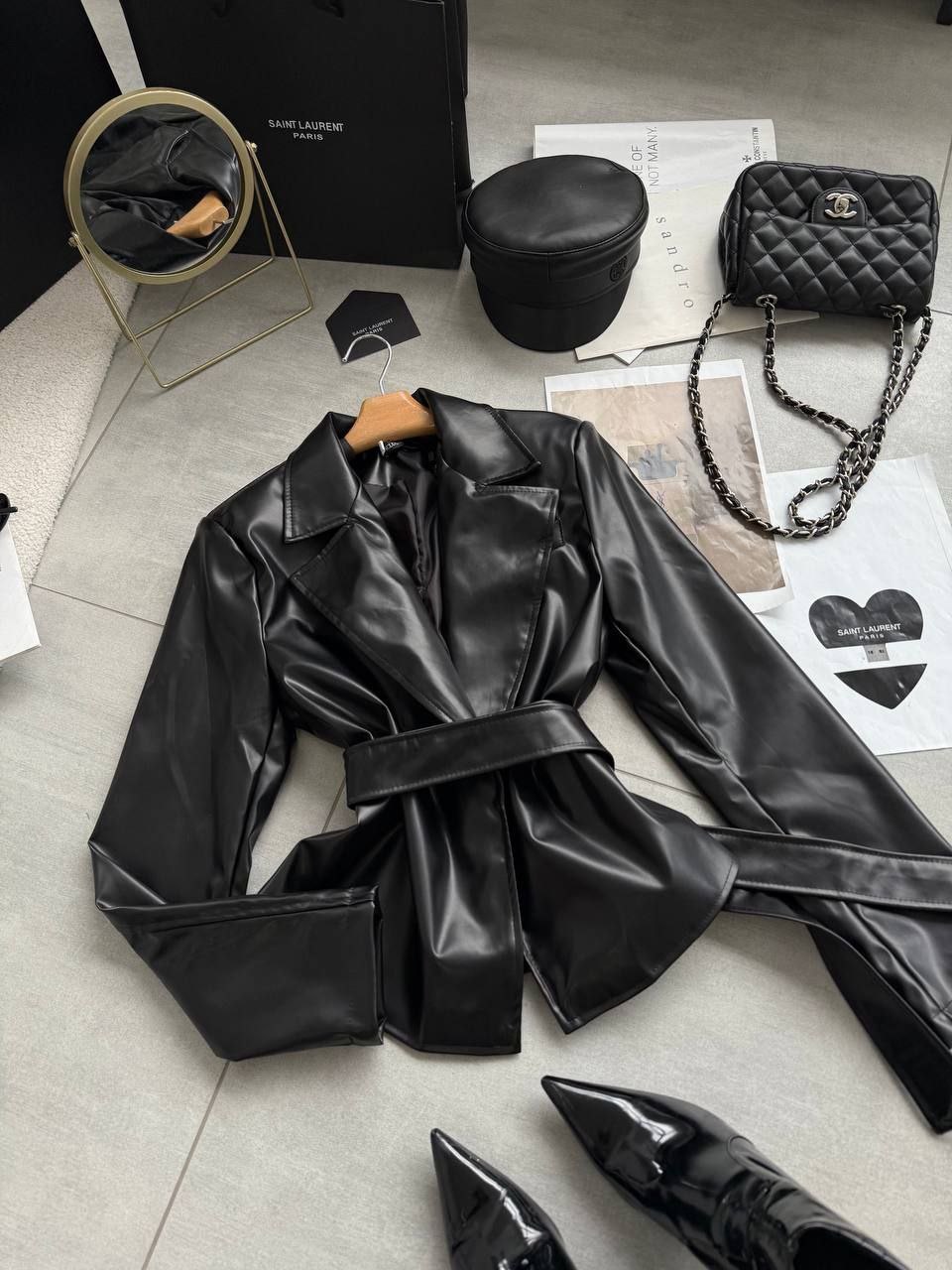 Eko odos švarkelis su dirželiu