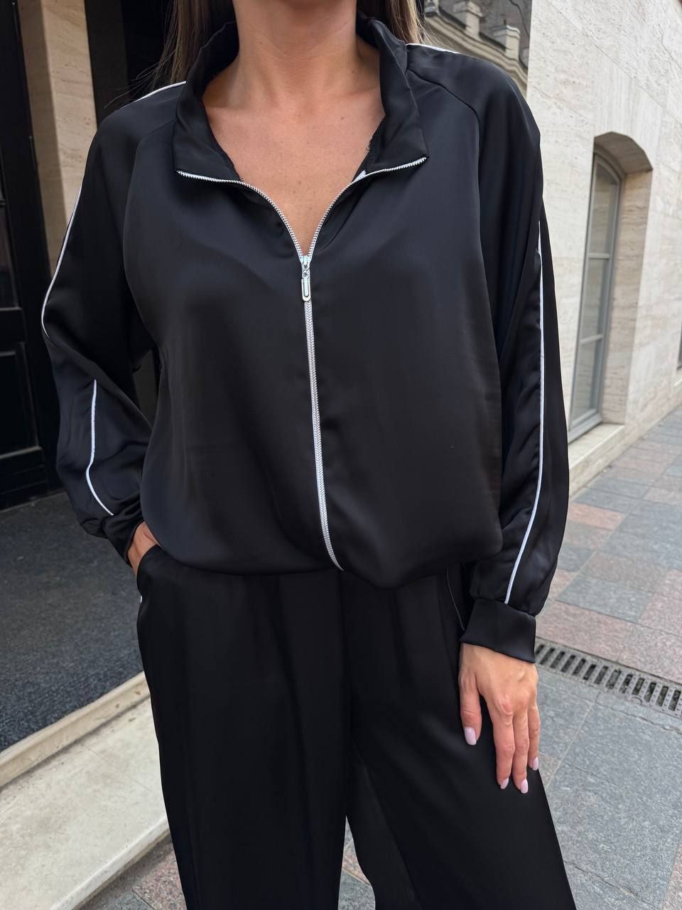 Laisvalaikio kostiumėlis “Ledi”