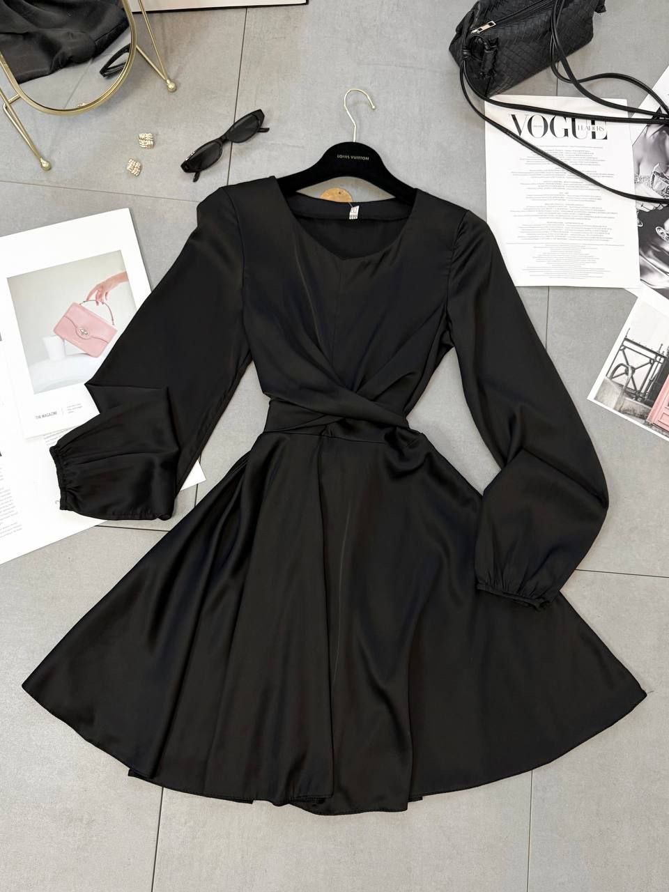 Juodos spalvos suknelė “Lili”