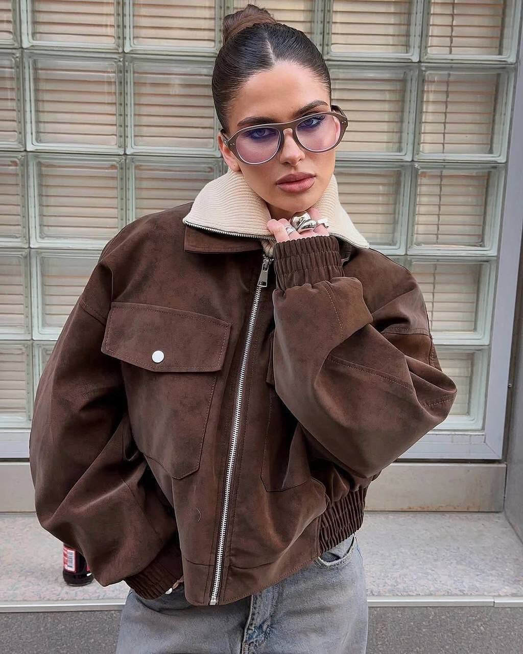 Oversize stiliaus striukė/bomberis