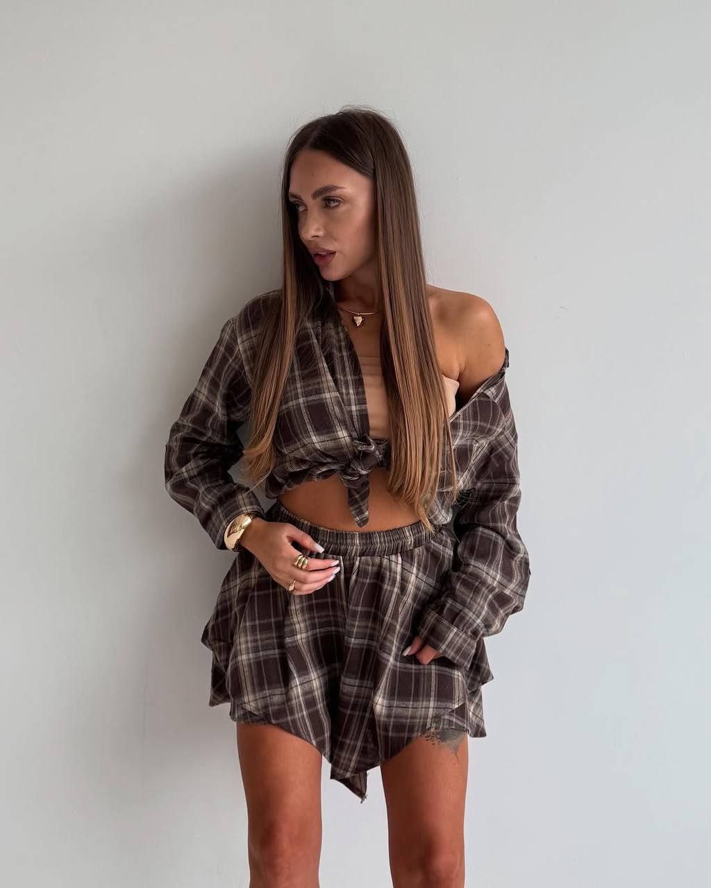 Languotas dviejų dalių kostiumėlis 