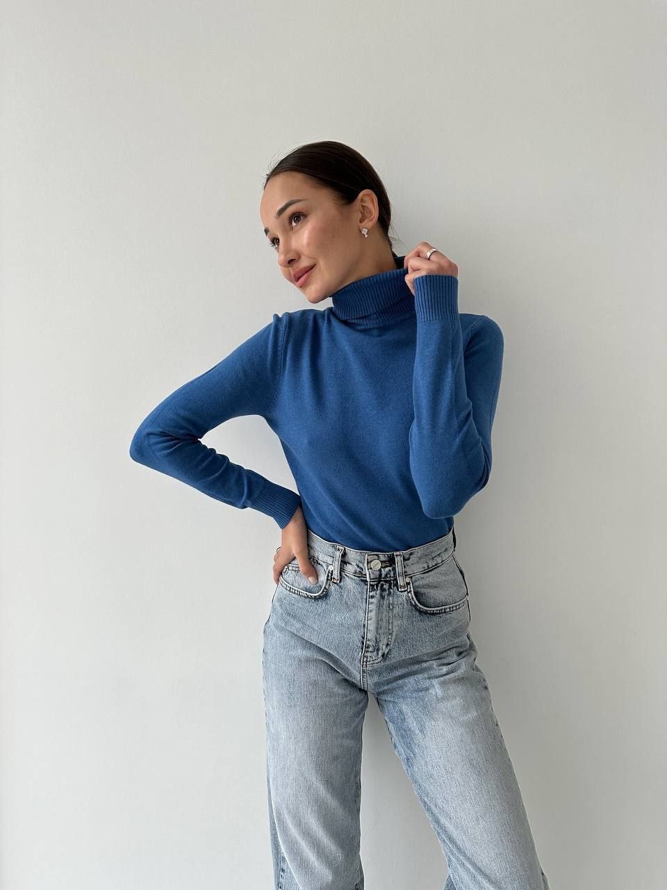 Megztinis aukštu kaklu su kašmyru