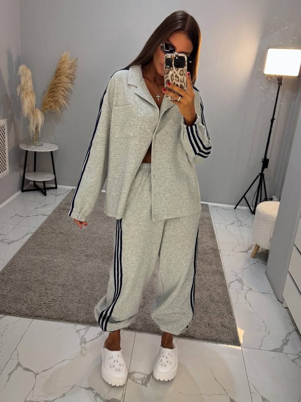 Laisvalaikio kostiumėlis “Emi”