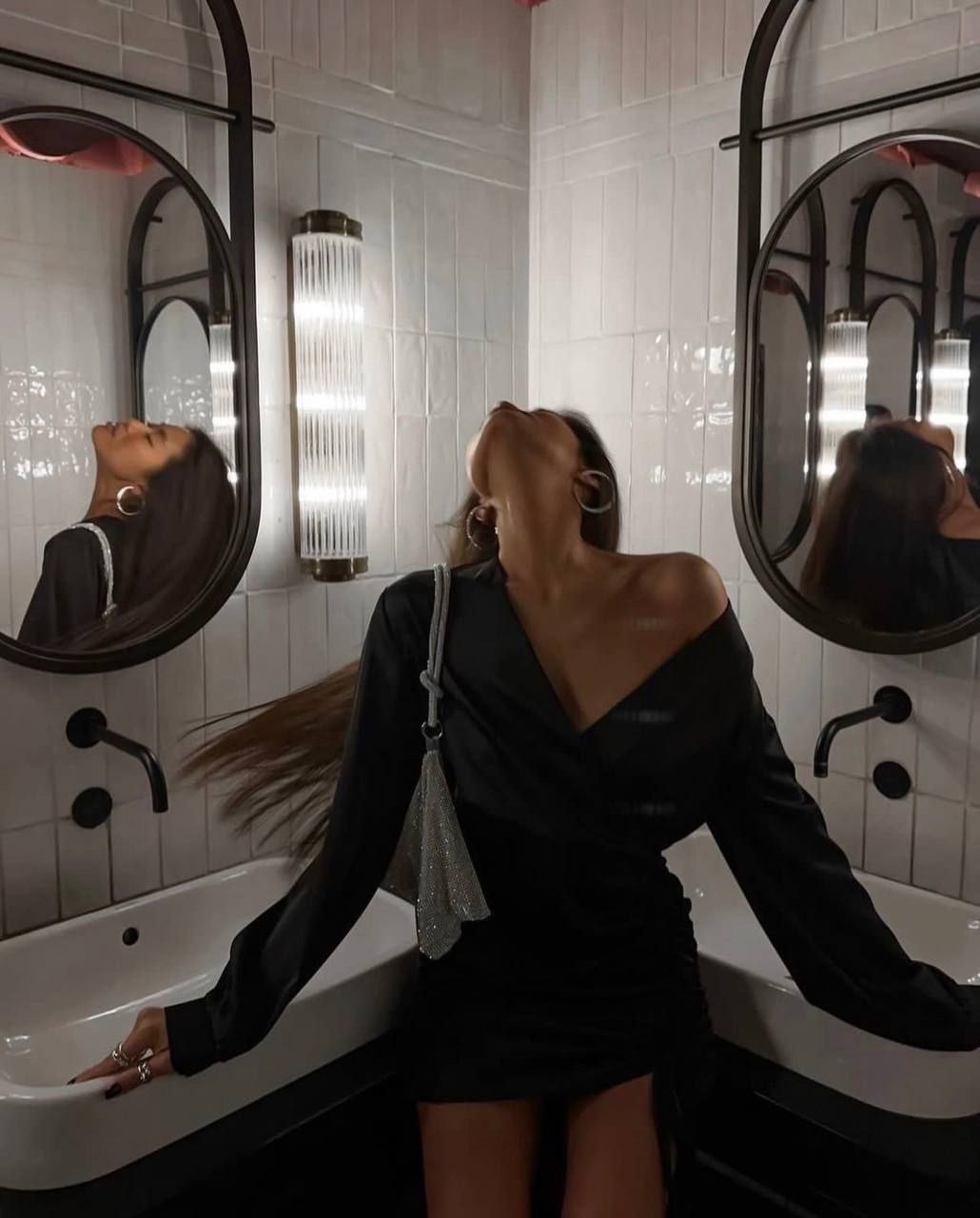 Juoda suknelė “Roche”