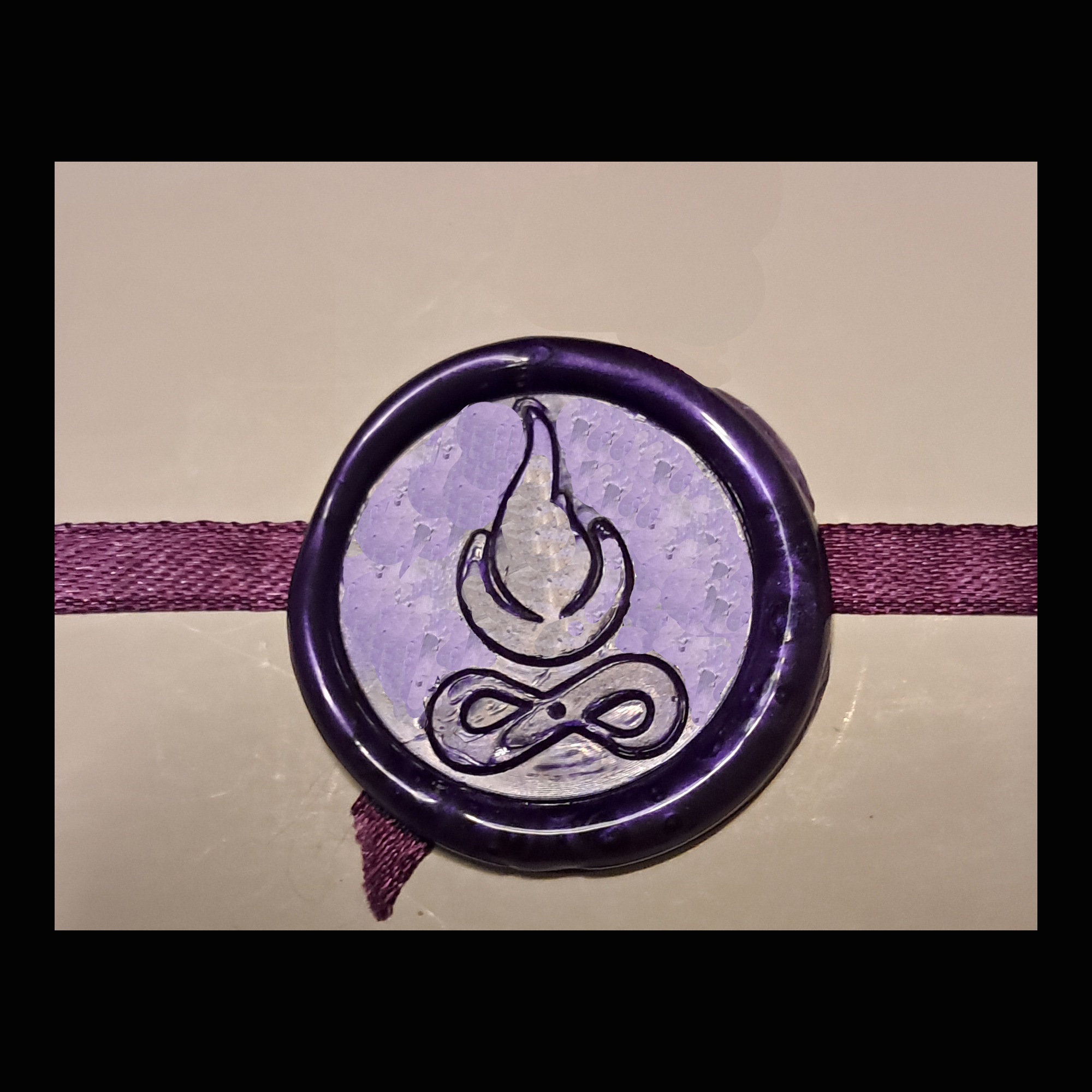Gift box for A and B size candles