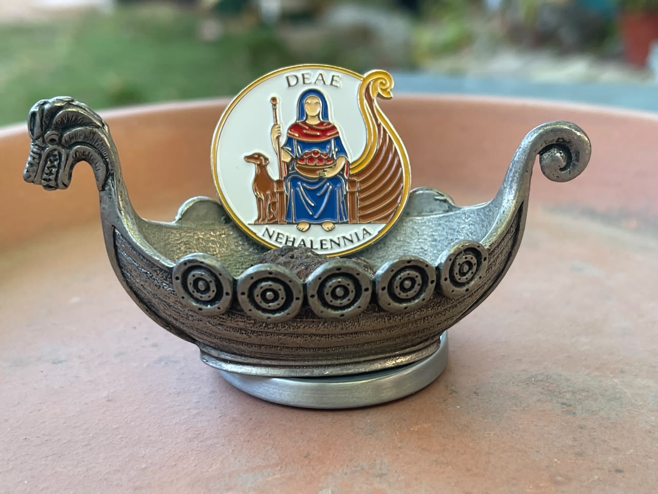 Nehalennia challenge coin and pin