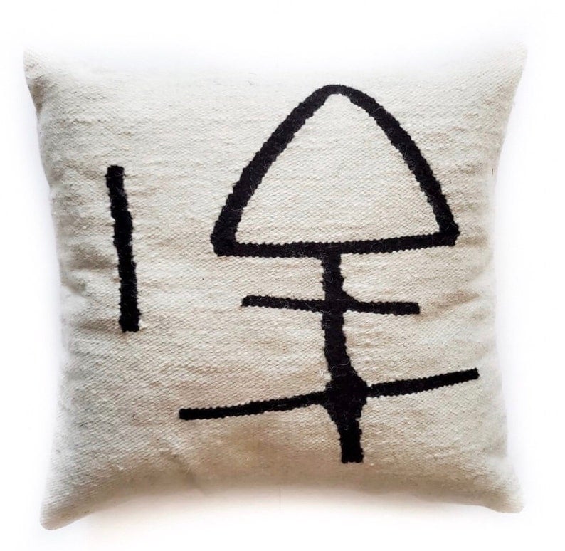 The Luxury Cushion | Classic Craftsmanship with a Contemporary Edge