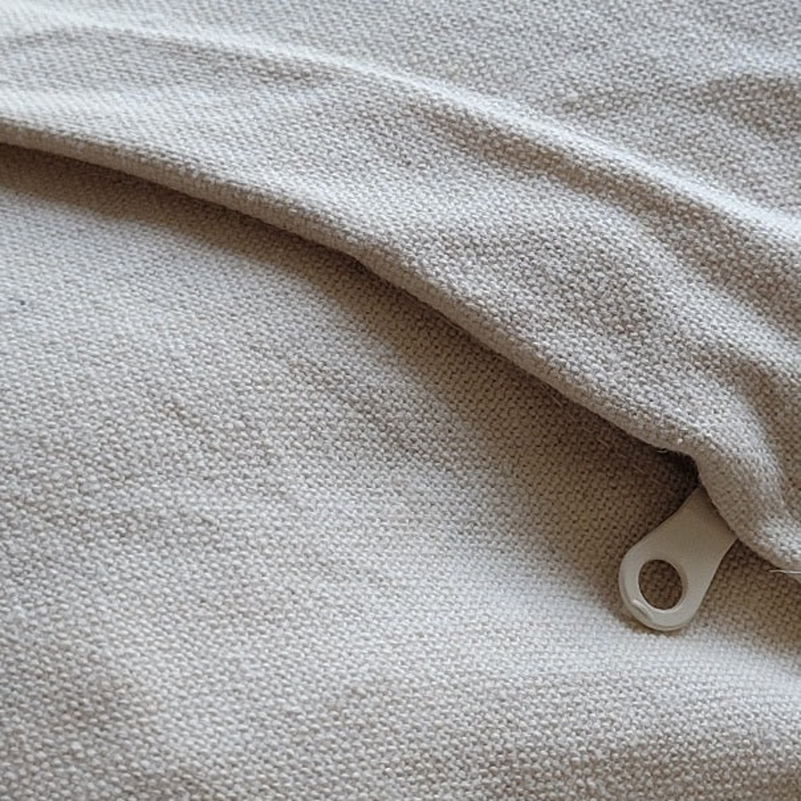 Ethereal Comfort Wool Cushion – Where Luxury Meets Tradition