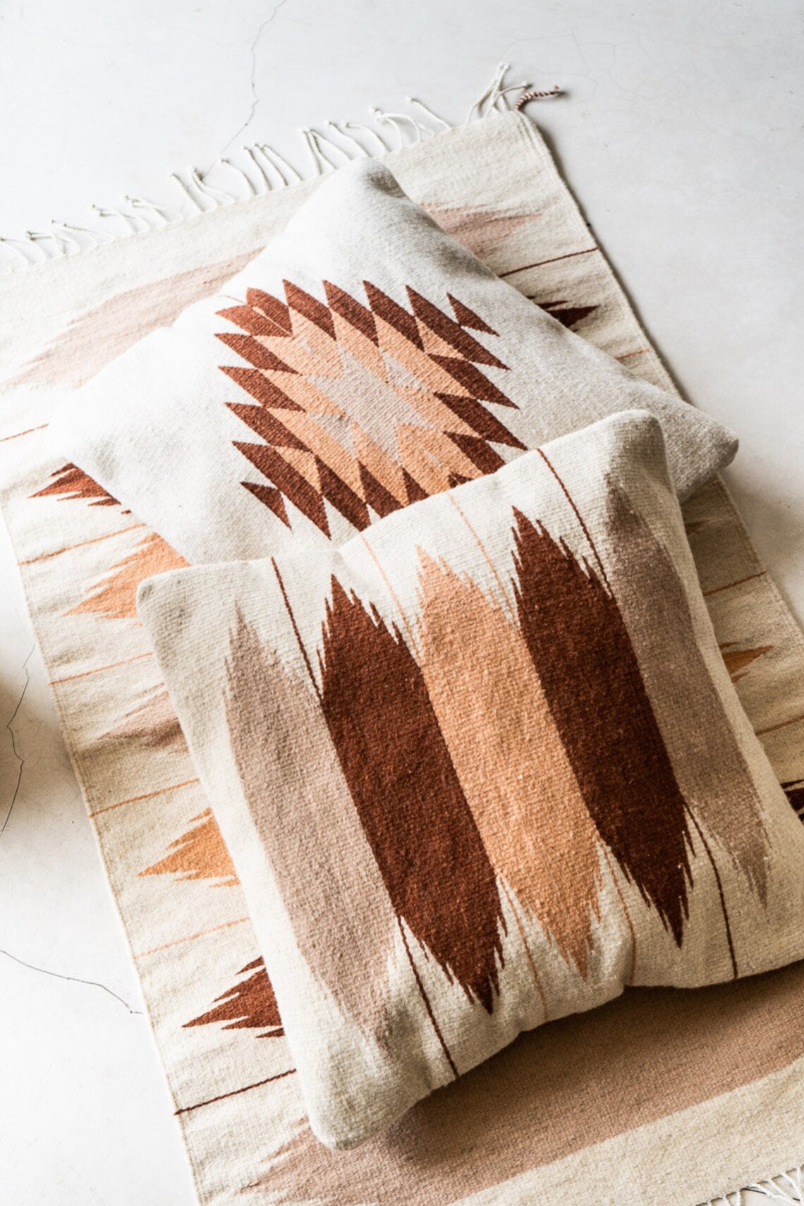 Echoes of Mexico – Handwoven Wool Cushion