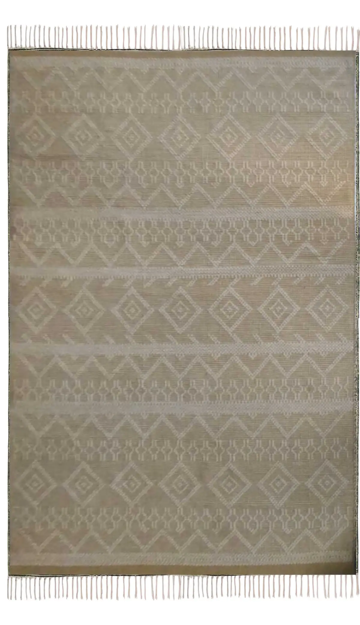 Egyptian Wool Kilim: Artistry in Every Thread