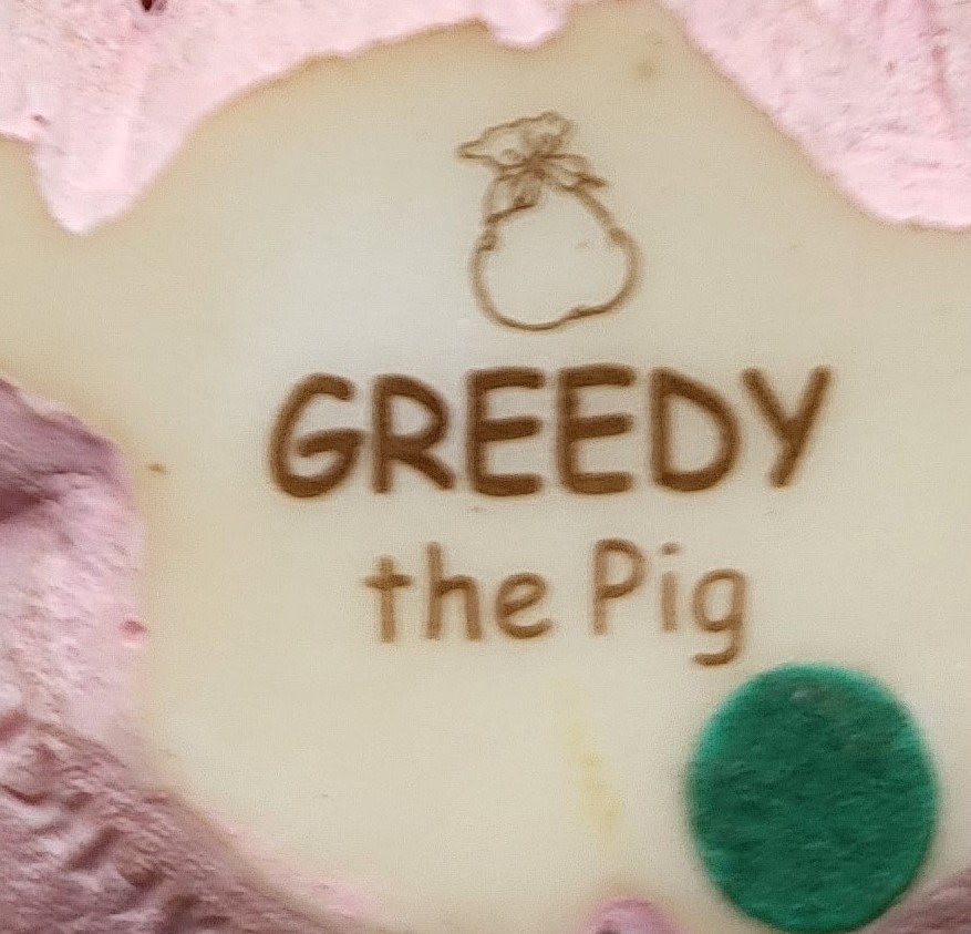 Dekoratyvinė Statulėlė - "Greedy The Pig"