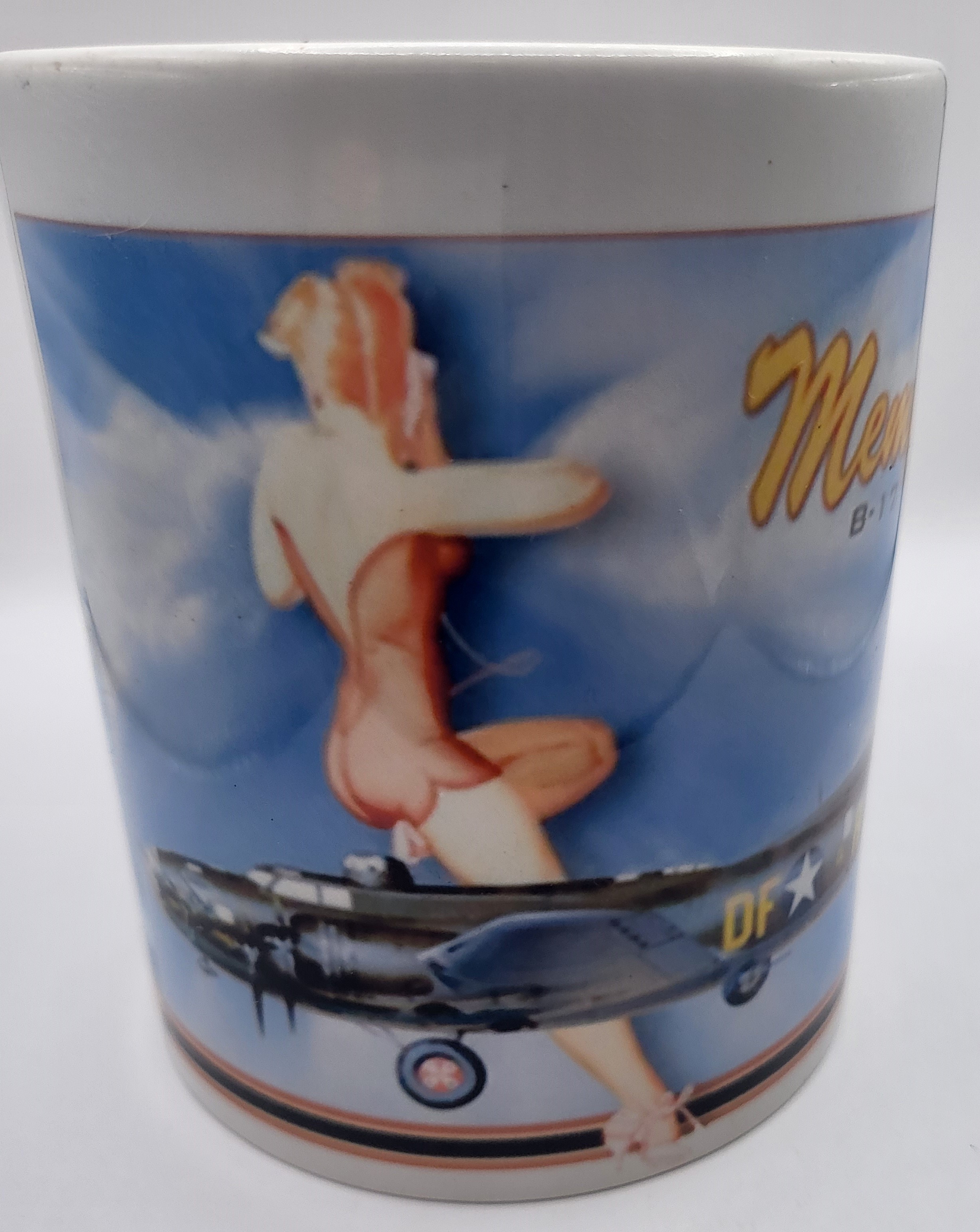 Puodelis "Memphis Belle" 