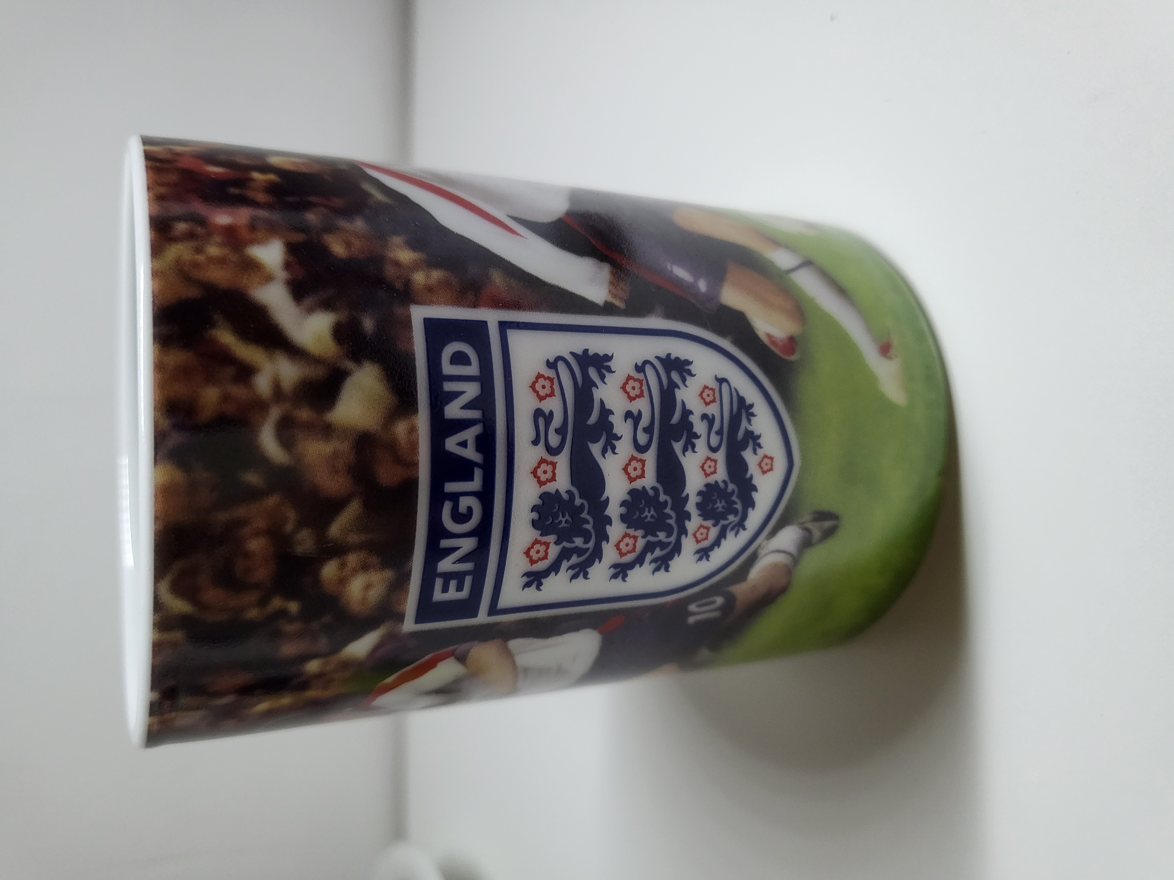 Puodelis „England“