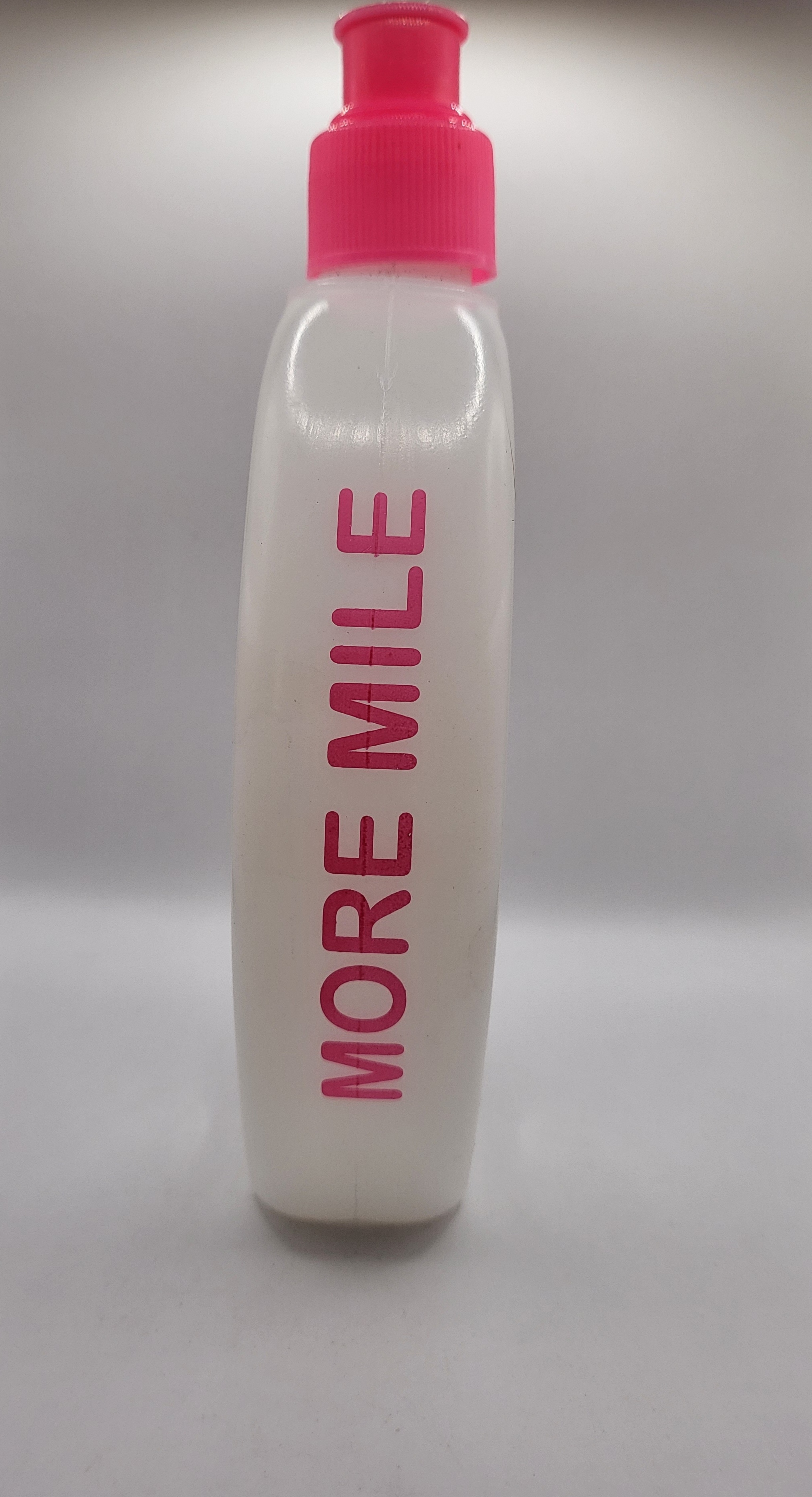 Rankinė Gertuvė „More Mile“