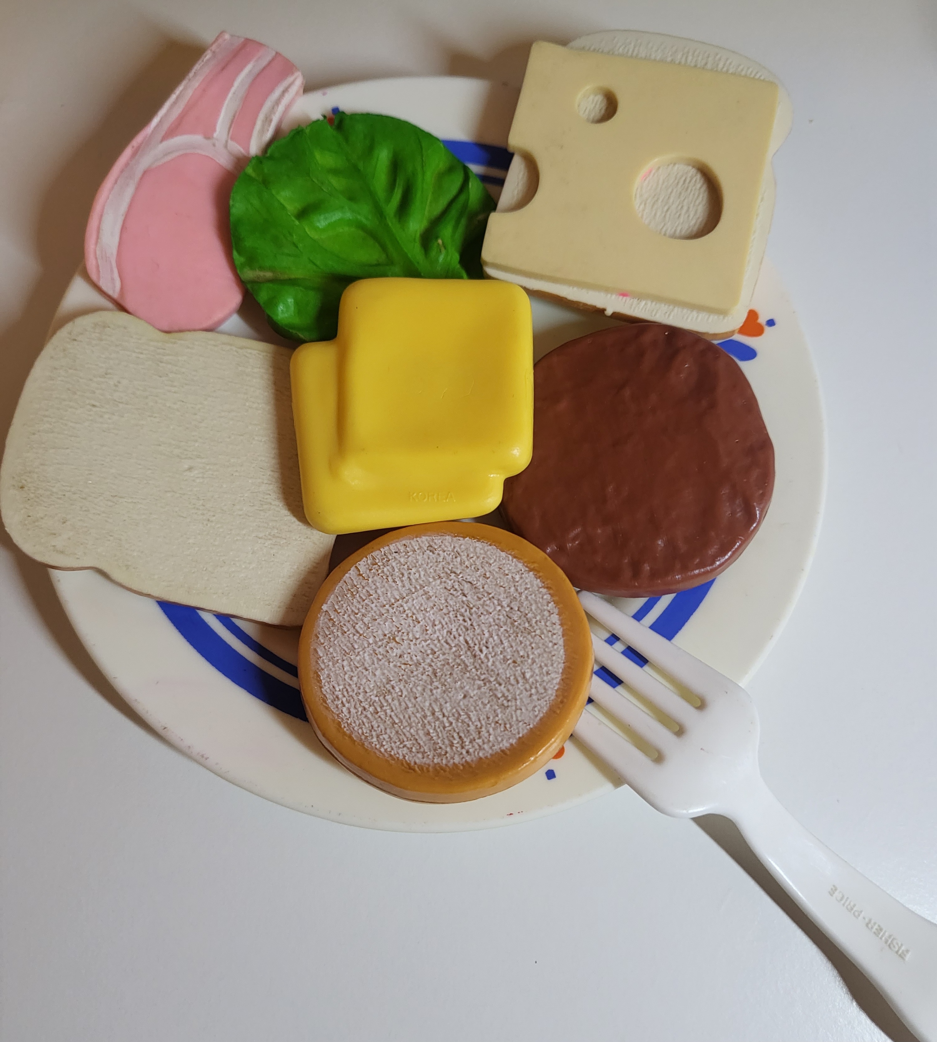 Fisher-Price Žaislinė Virtuvėlė Su Aksesuarais "Mini Kepyklėlė"