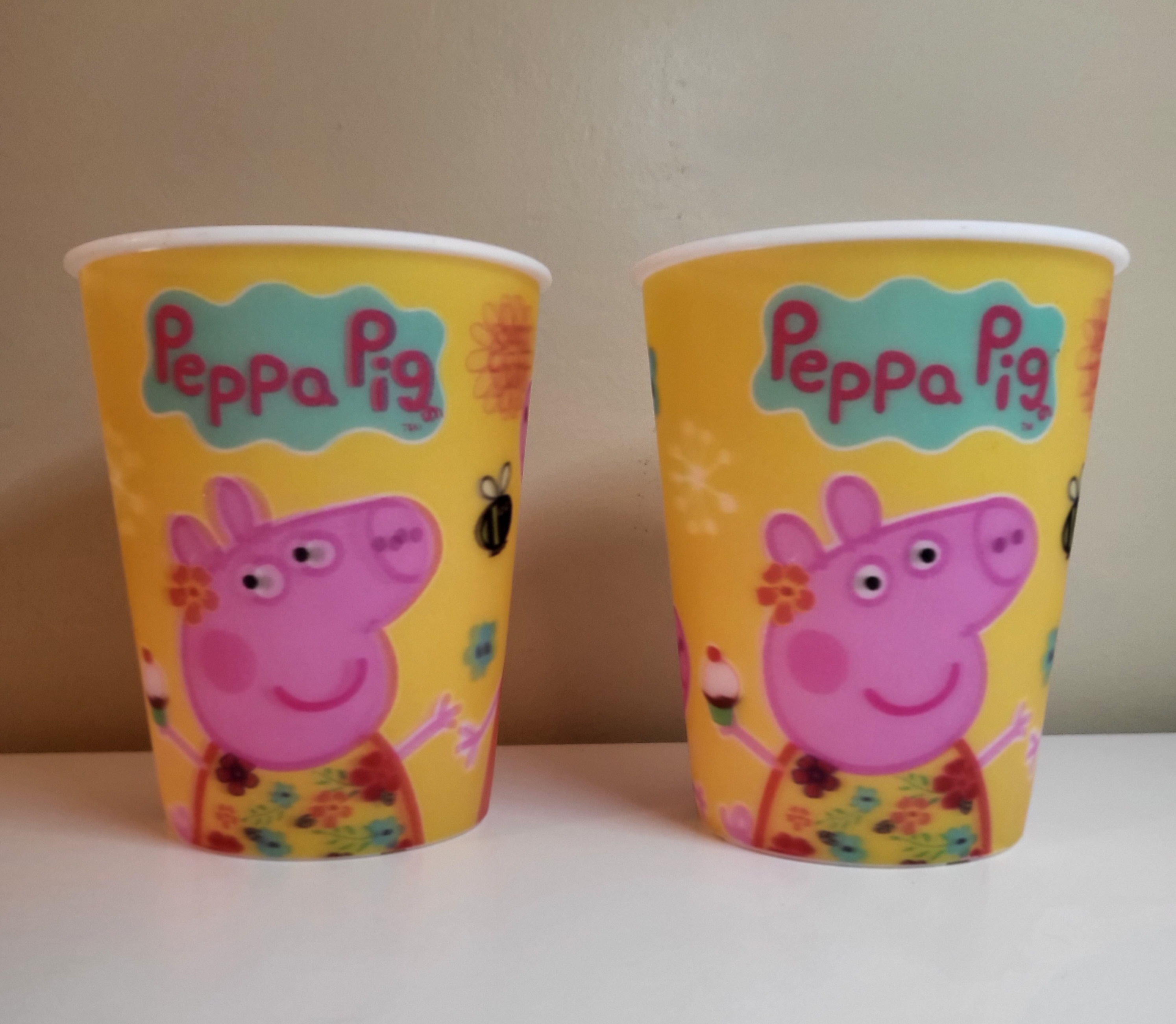 "PEPPA PIG" VAIKIŠKI PUODELIAI 2 VNT