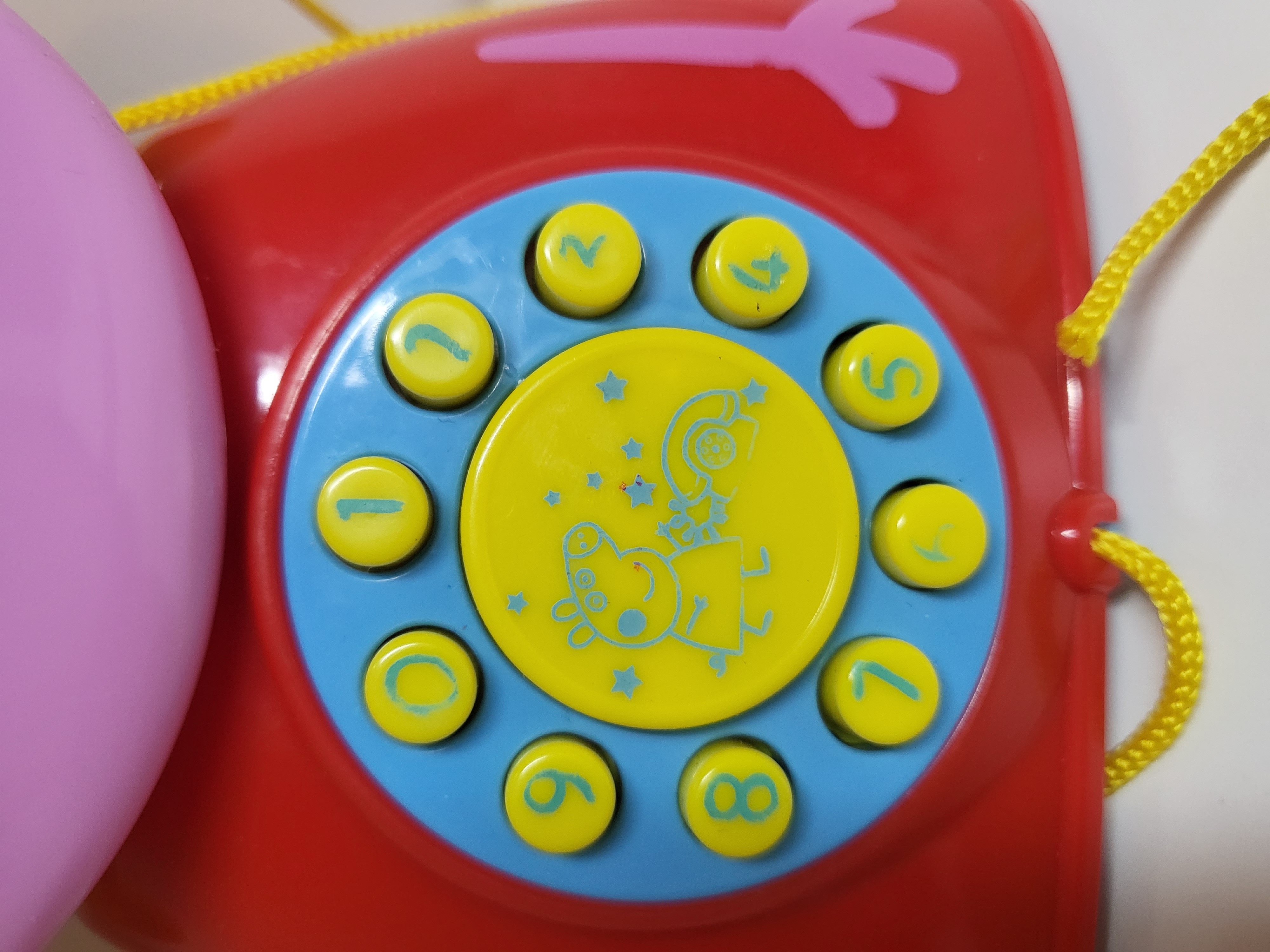 "PEPPA PIG" ŽAISLINIS TELEFONAS