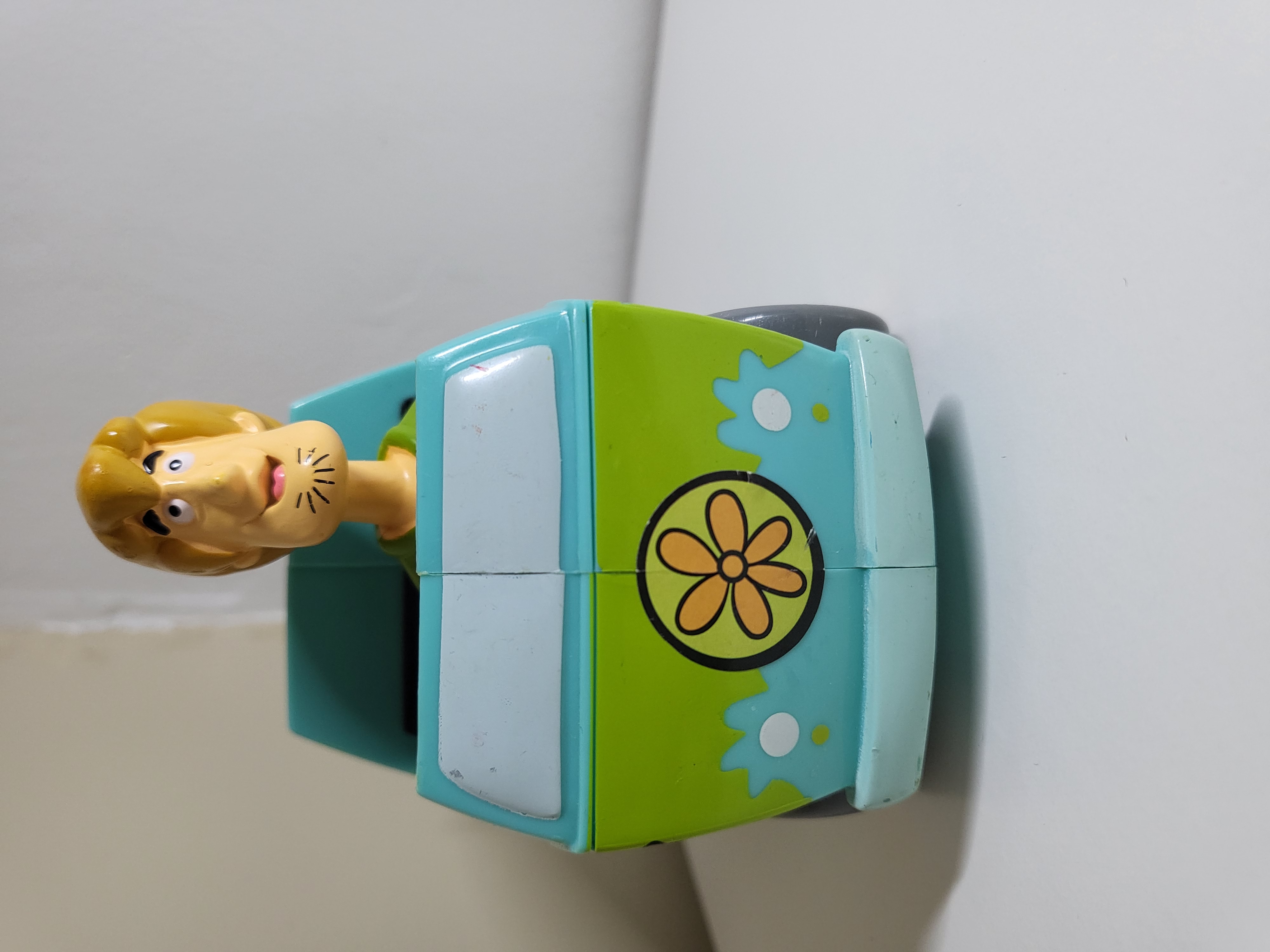 "MYSTERY MACHINE" AUTOMOBILIS