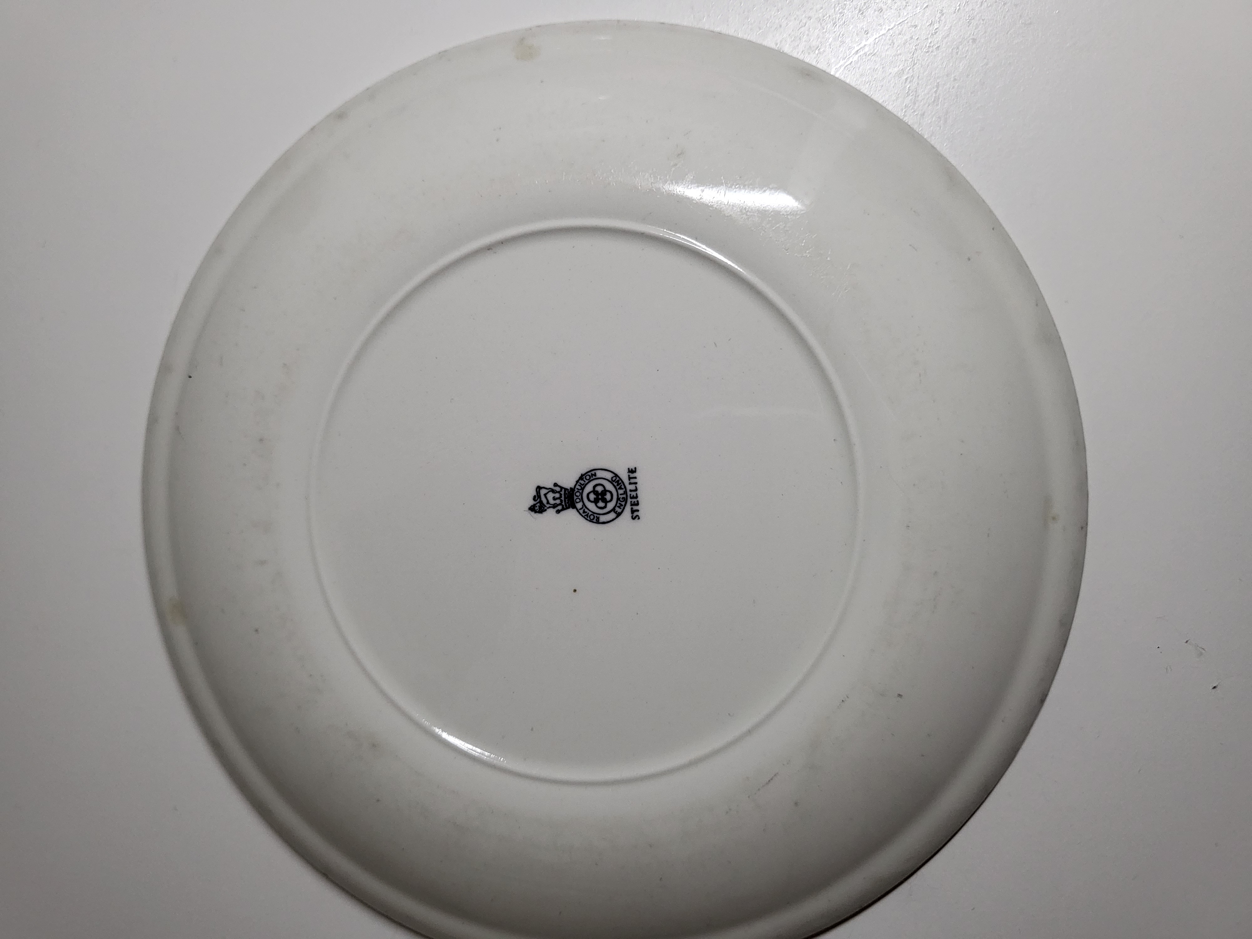 "ROYAL DOULTON" LĖKŠTĖ