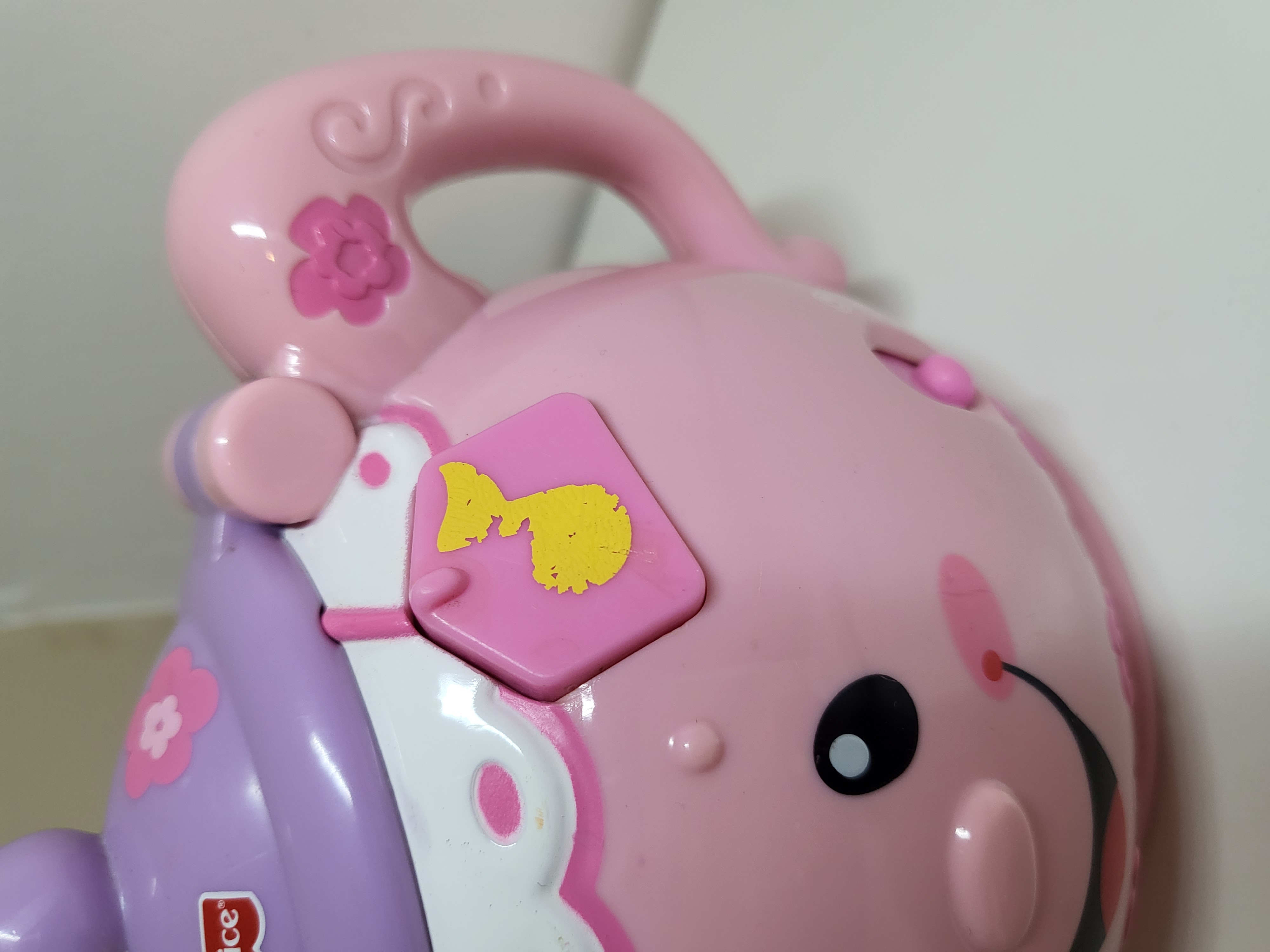 FISHER-PRICE LINKSMASIS ARBATINUKAS