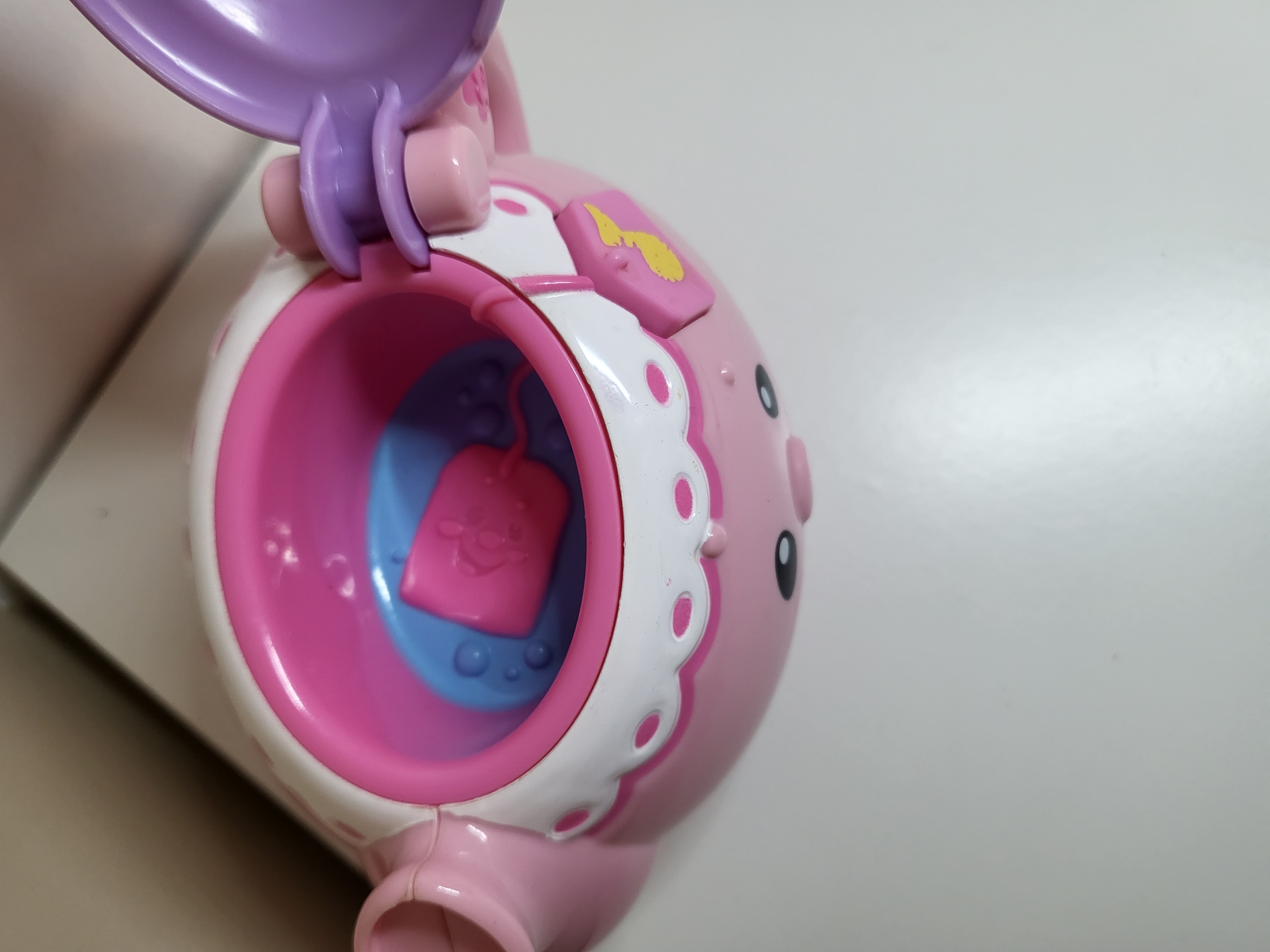 FISHER-PRICE LINKSMASIS ARBATINUKAS