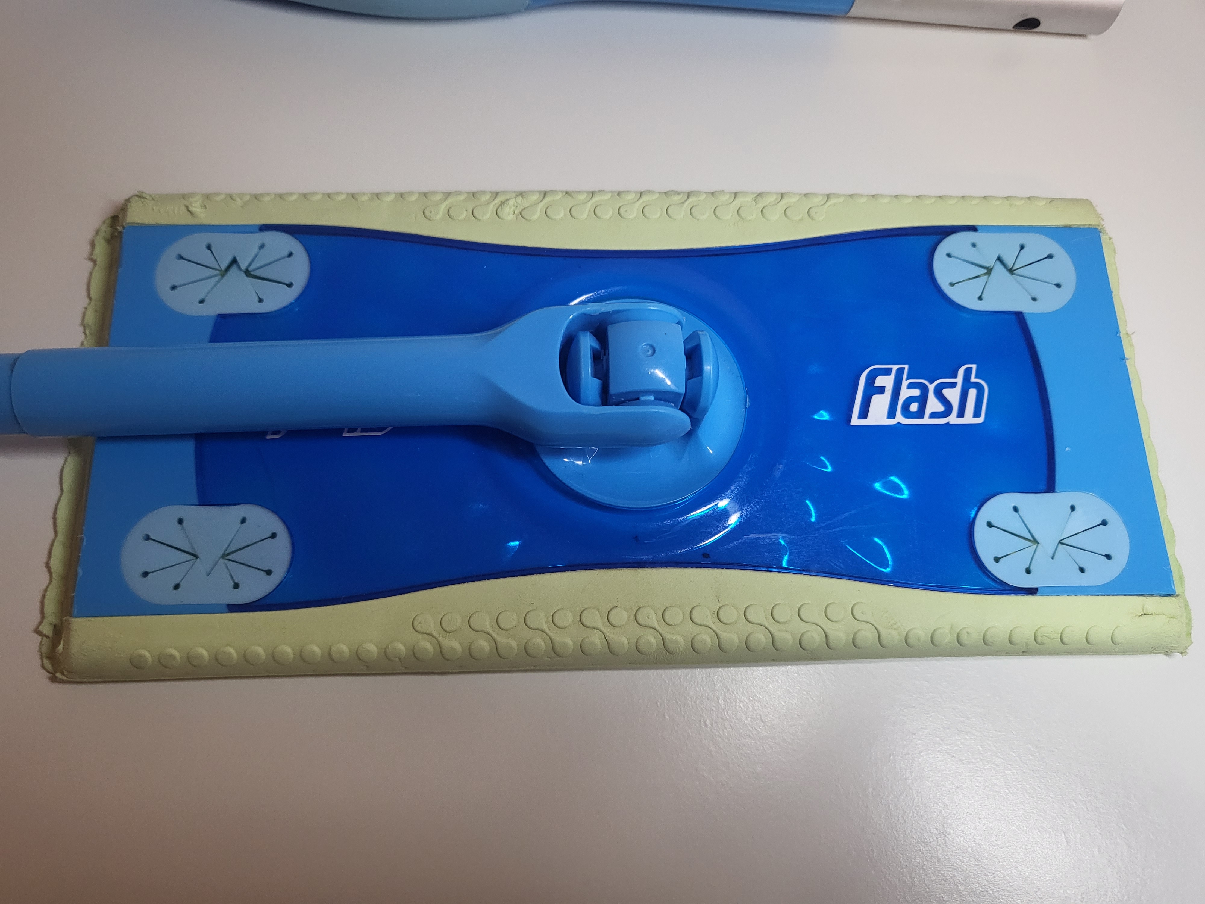  GRINDŲ ŠLUOSTĖ "FLASH"