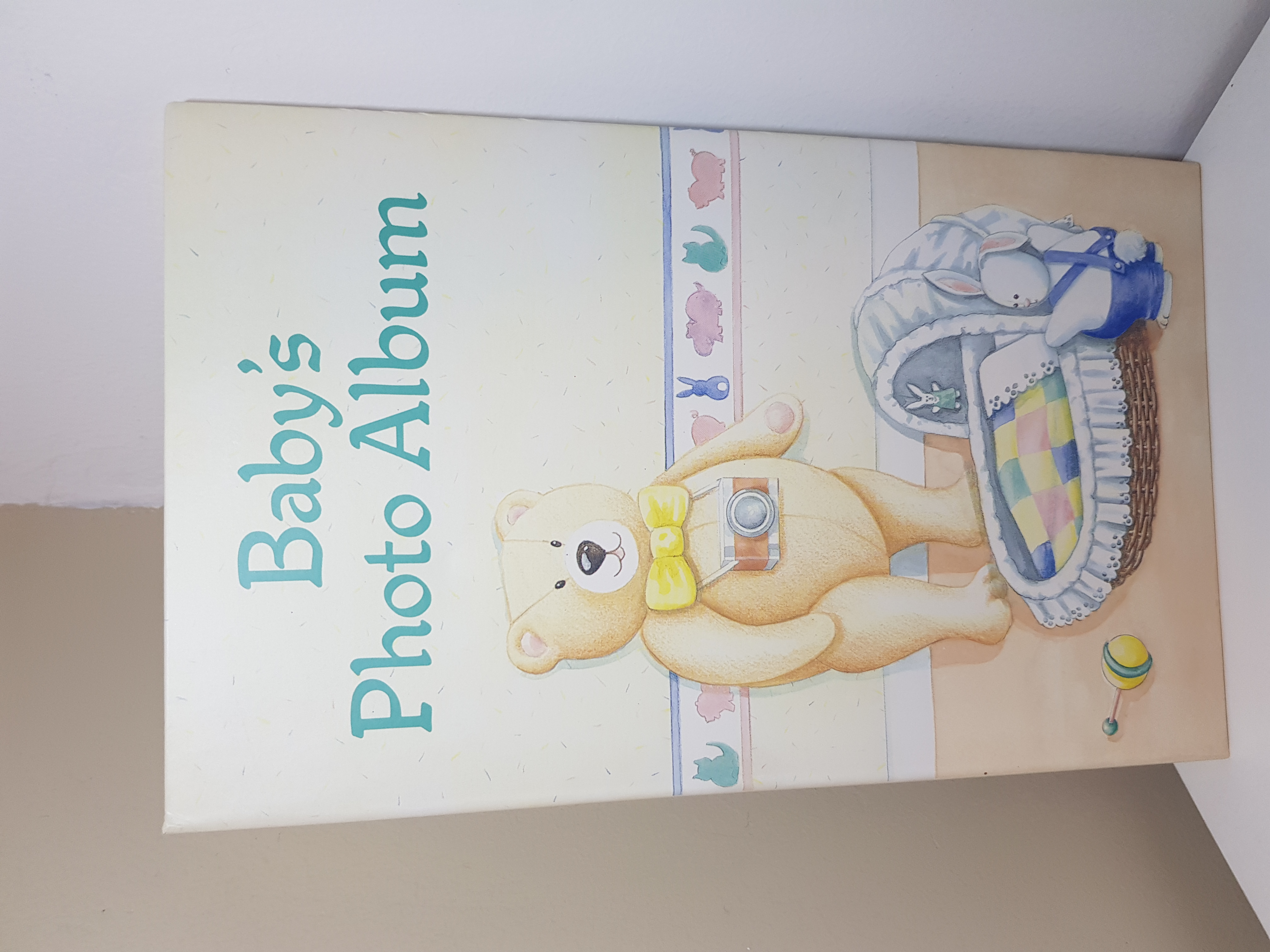 KŪDIKIO NUOTRAUKŲ ALBUMAS