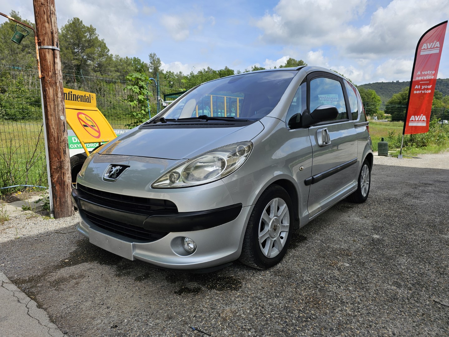 PEUGEOT 1007 1.4 16V 