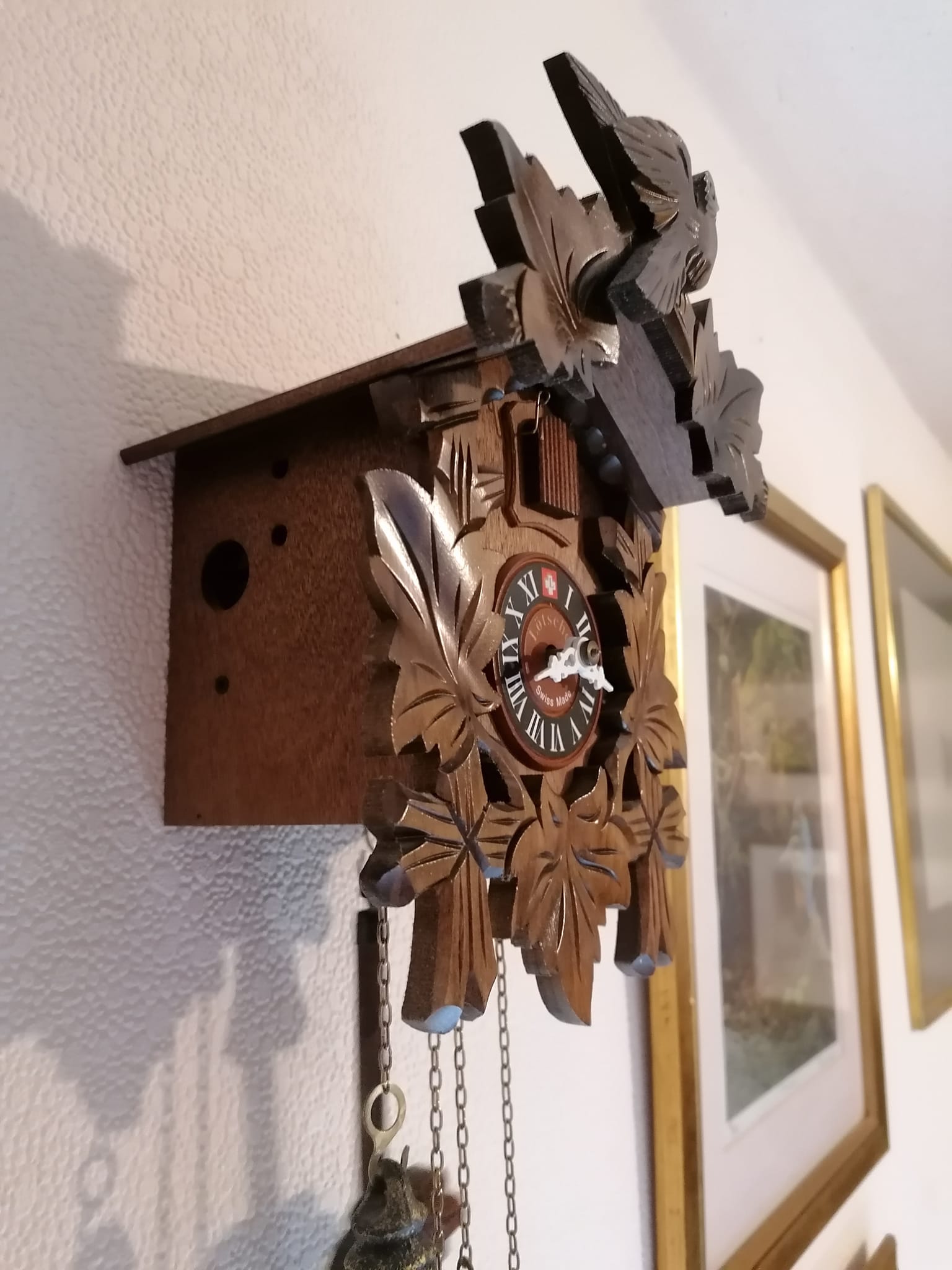 Excellent condition LOETSCHER/LOTSCHER SWISS MADE MECHANICAL CUCKOO CLOCK