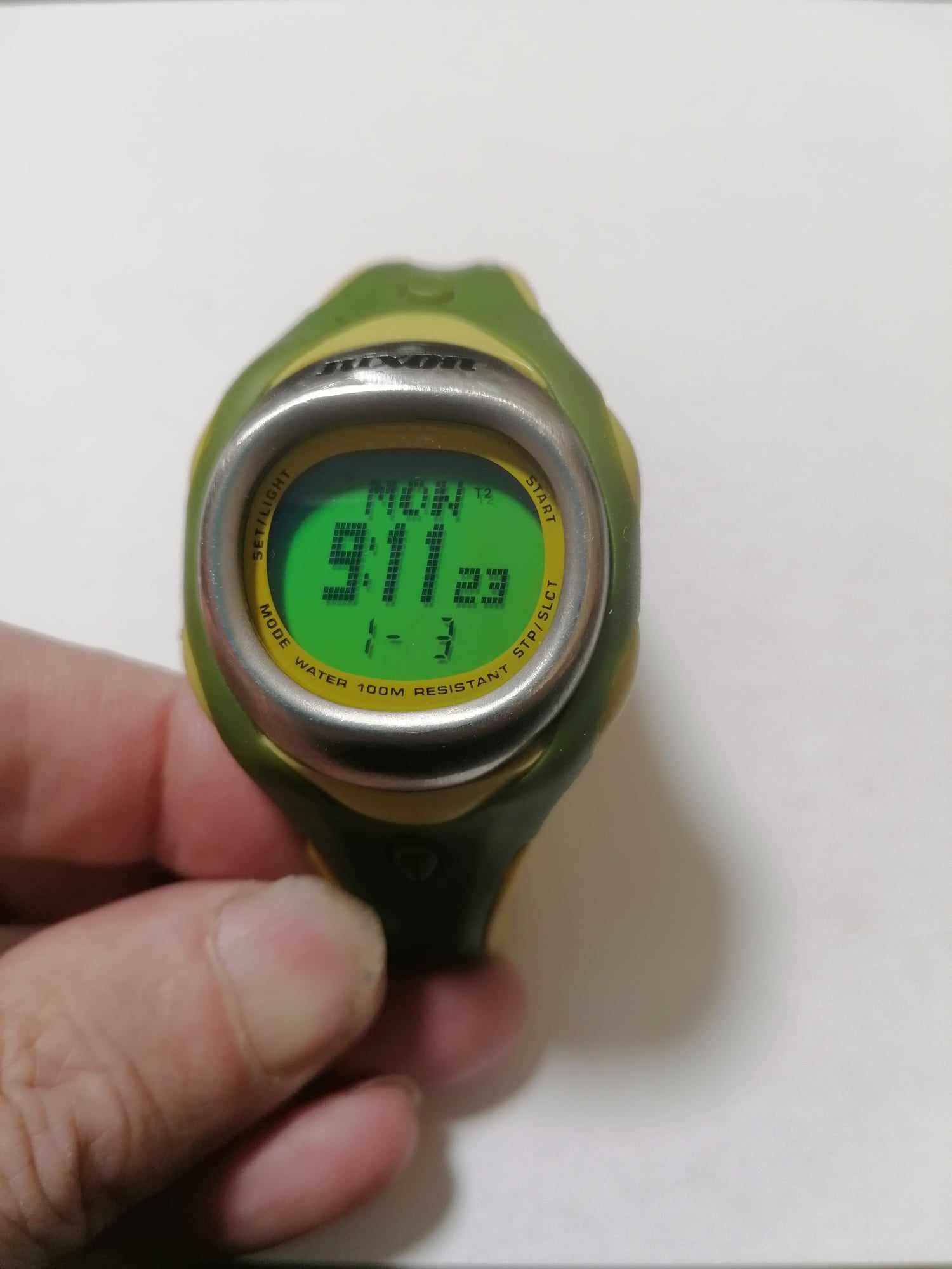 Vintage NIXON Mixed Blessing harmony 35mm Digital Watch Green Yellow 100m