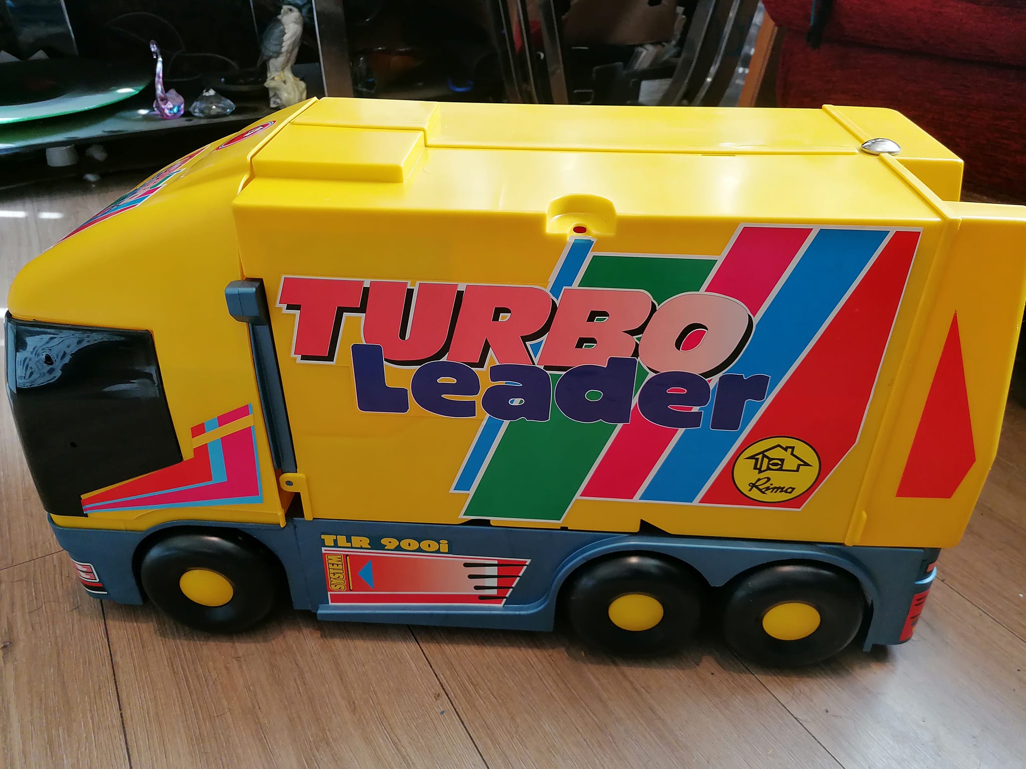LARGE VINTAGE RIMA SPAIN TURBO LEADER PLAYTRUCK GARAGE 1980s  