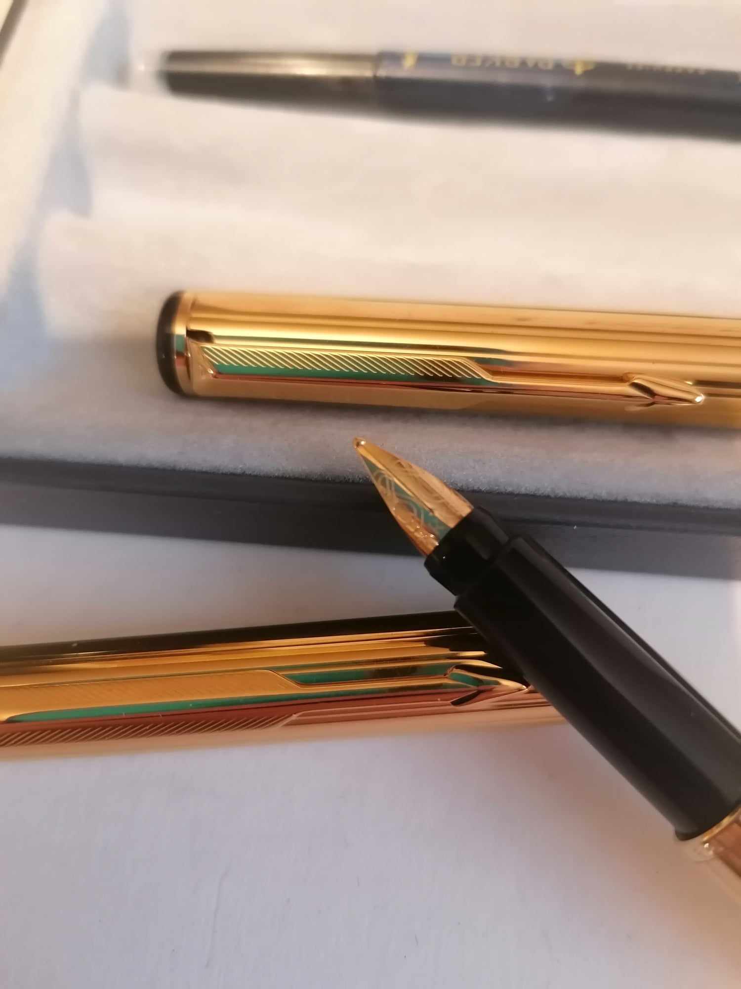 PARKER RIALTO 88 CORINTH 23K Gold Plated Fountain & Biro pen 1977 era