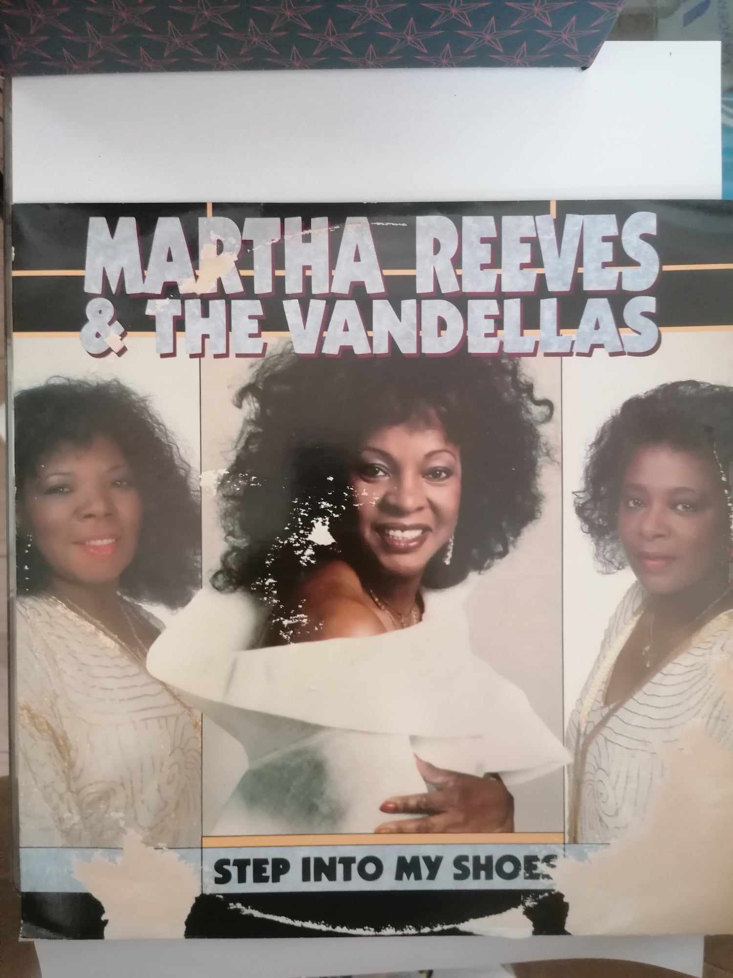 Martha Reeves and the Vandellas step into my shoes 7MOTC 11 Bad Sleeve Excellent Vinyl