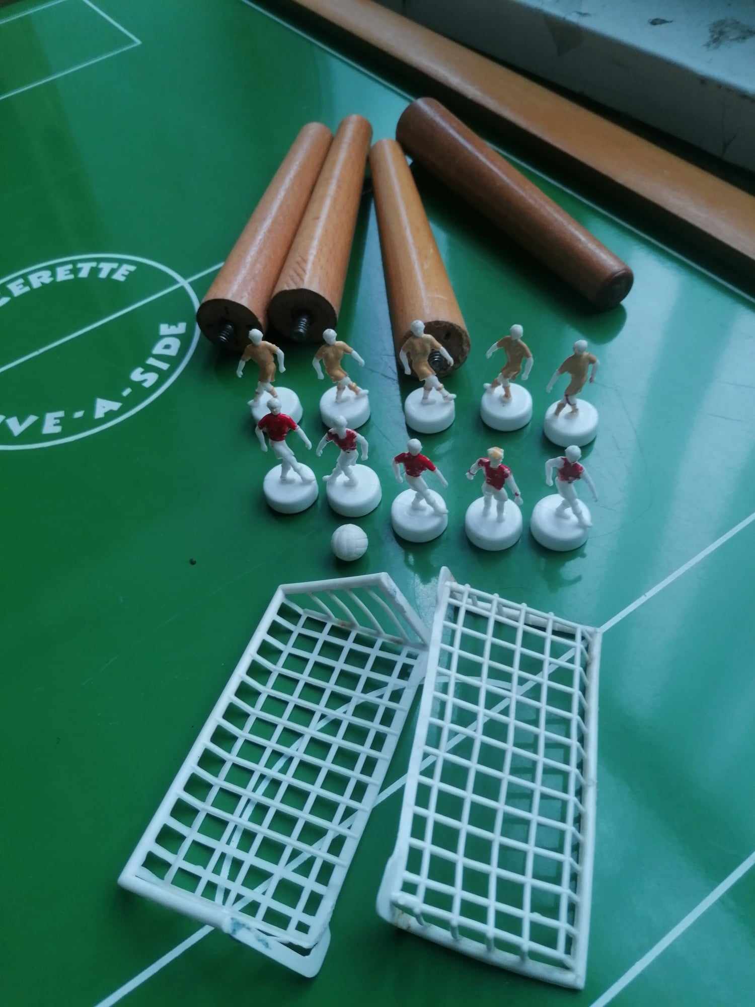 Table top 1960s Socerette magnetic football game nice condition all parts there