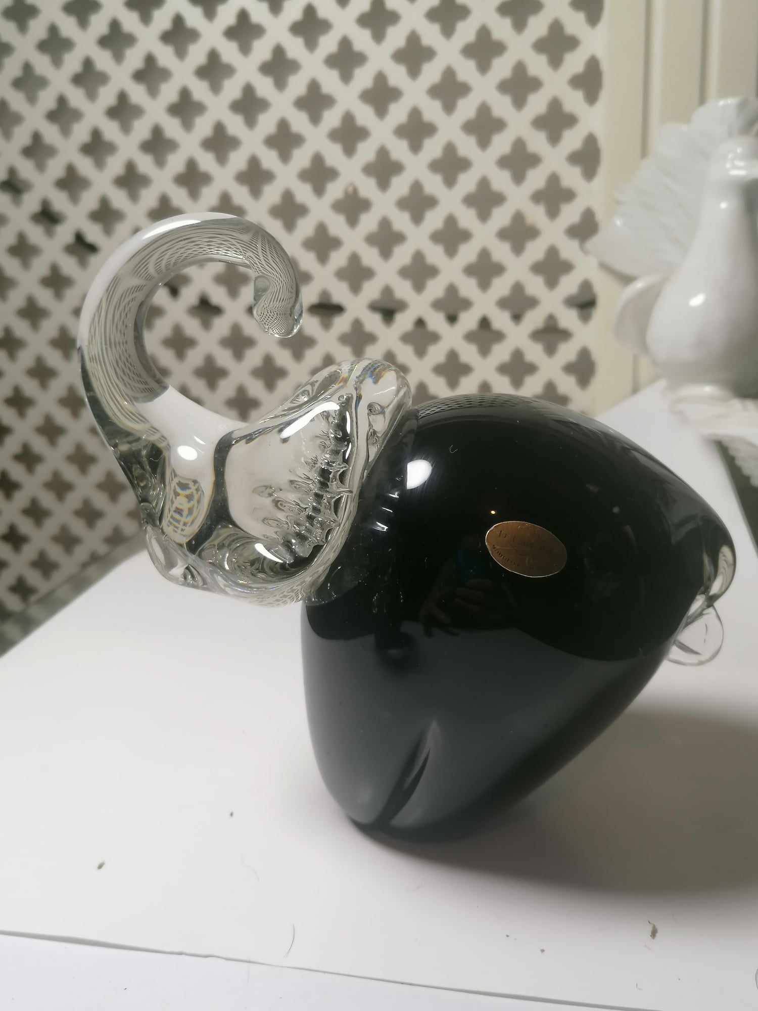 Brazilian Cristais Labone pair of Elephants in Black & Clear Glass No chips or cracks 