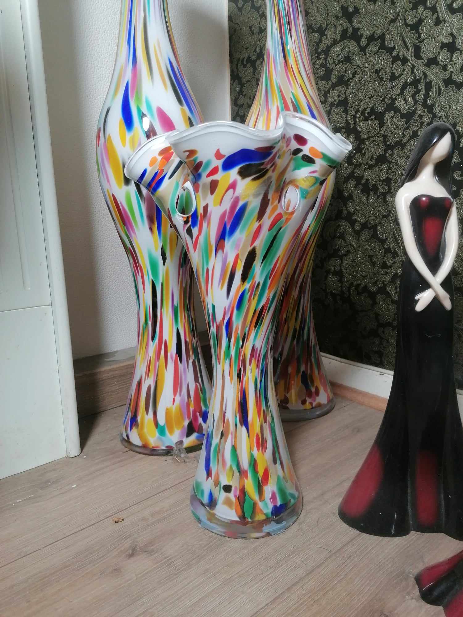 Murano Hand Blown Confetti/Fenicio Pattern Vases Very large may split V1-83cm V2-73cm V3-40cm No chips or cracks.